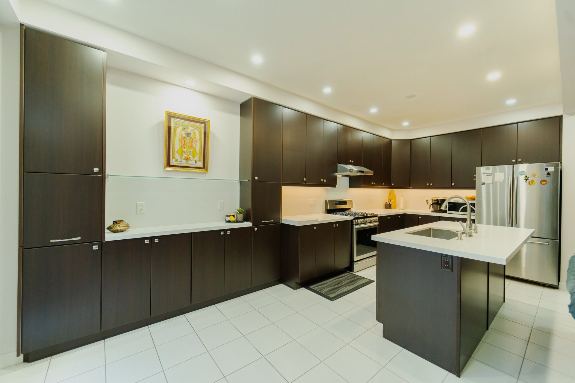 an abstract photo of a curved building with a blue sky in the background