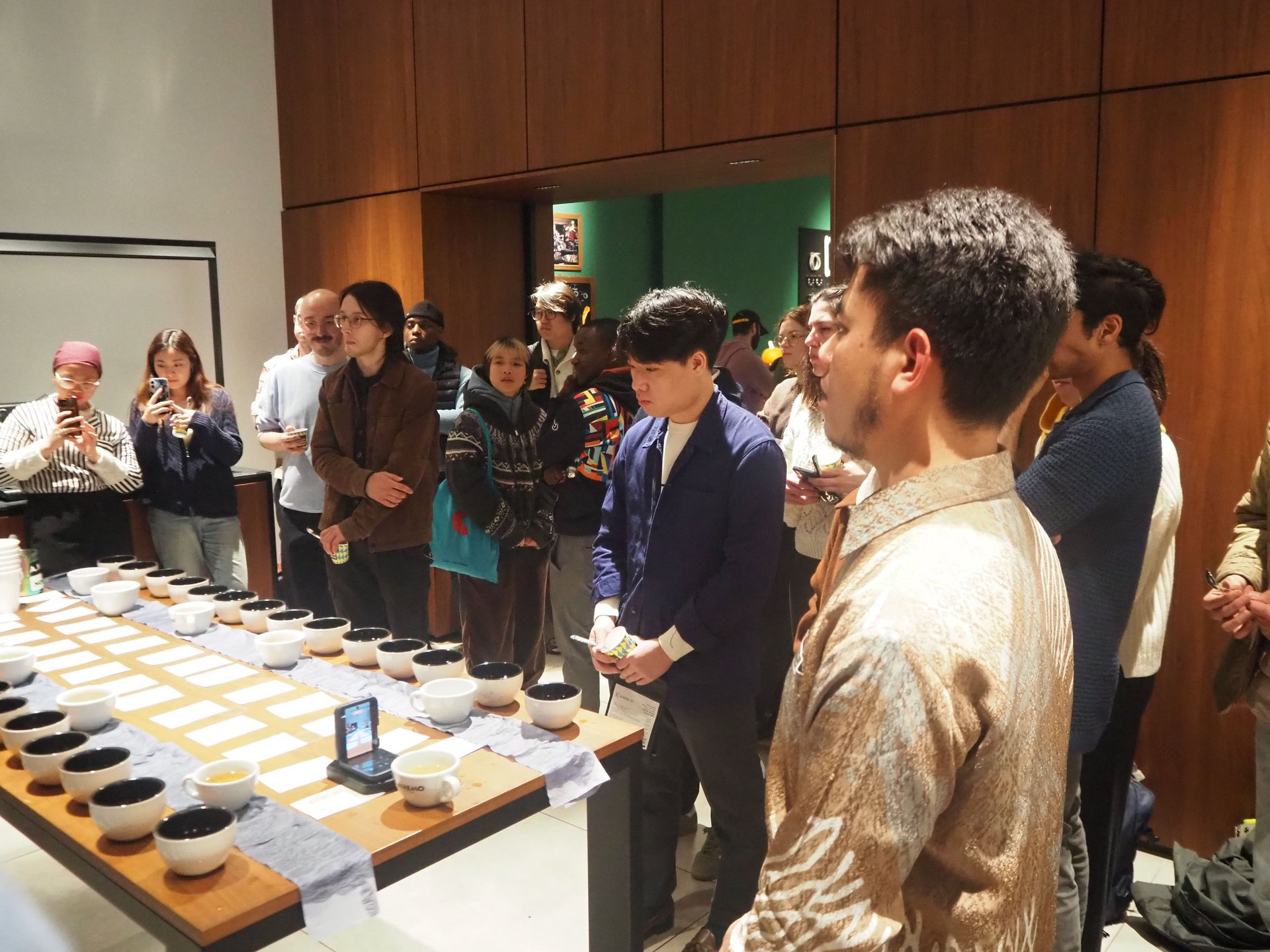 A tree filled with lots of green leaves