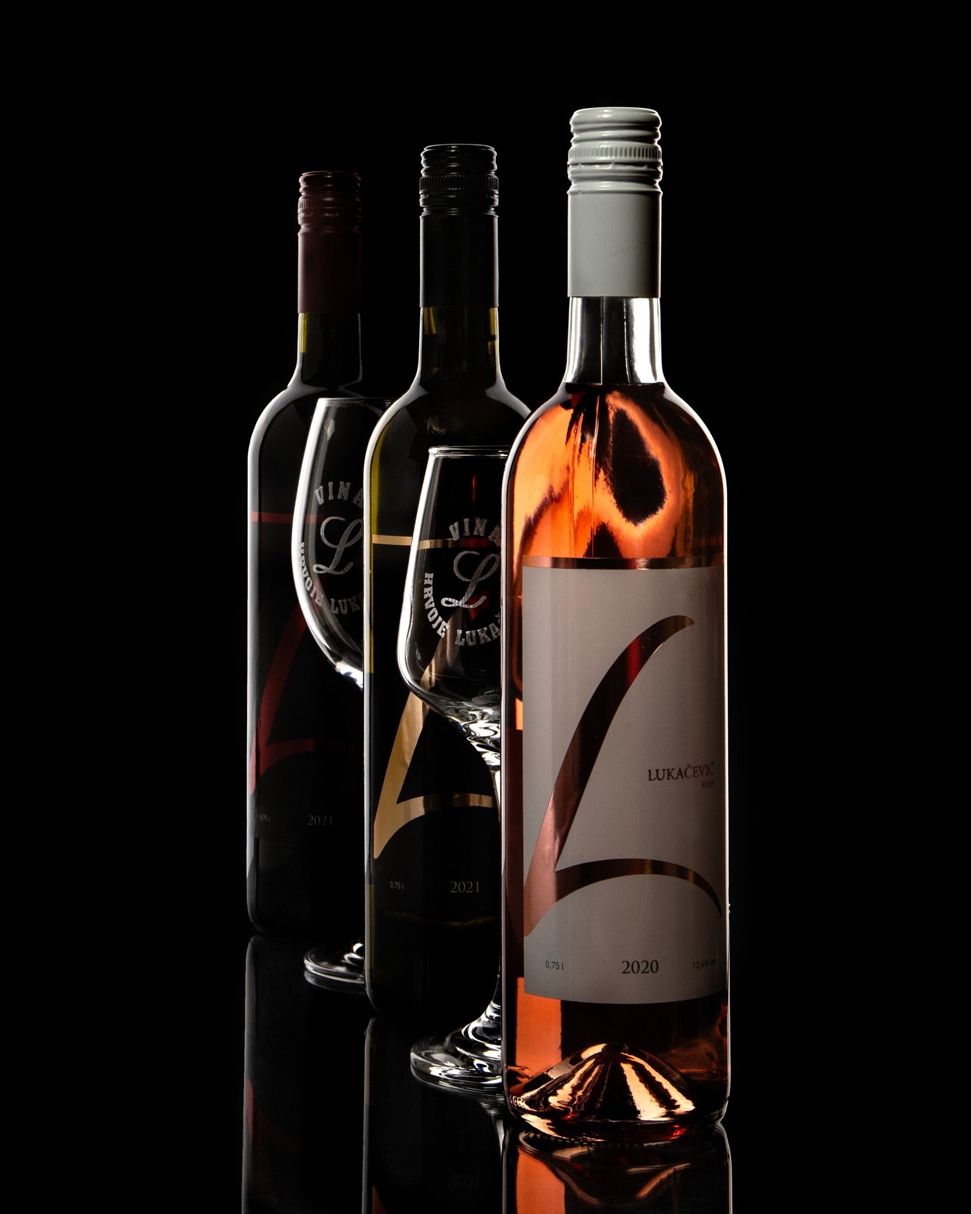 black and brown leather padded tub sofa