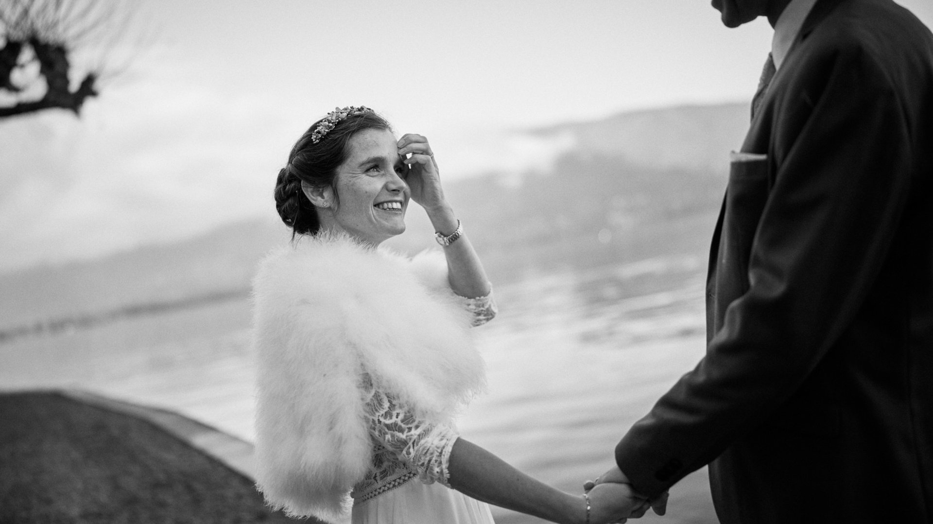 séance couple bord du lac mariage annecy