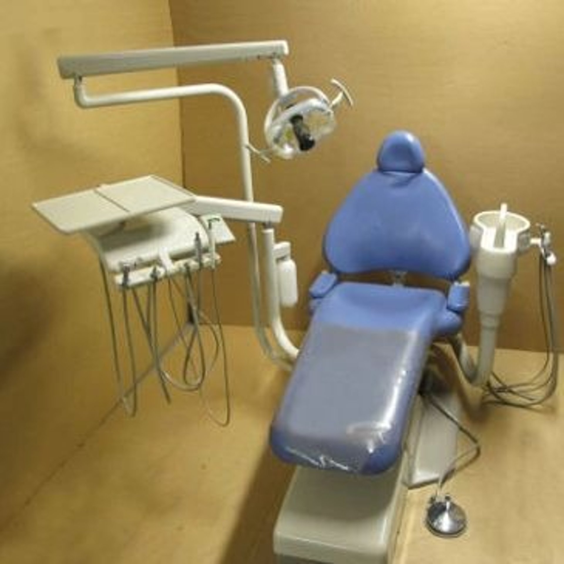 Dental operatory equipment used for staff training