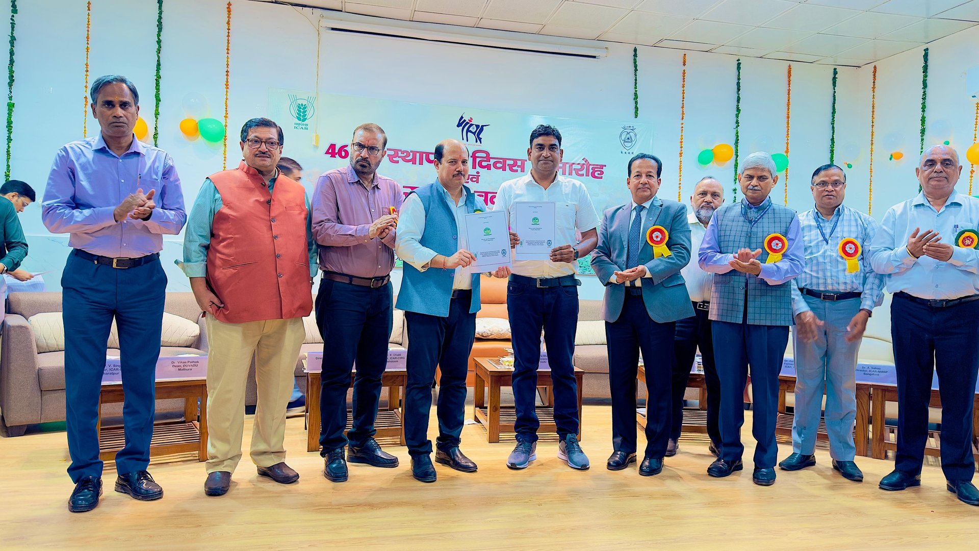 black and brown leather padded tub sofa