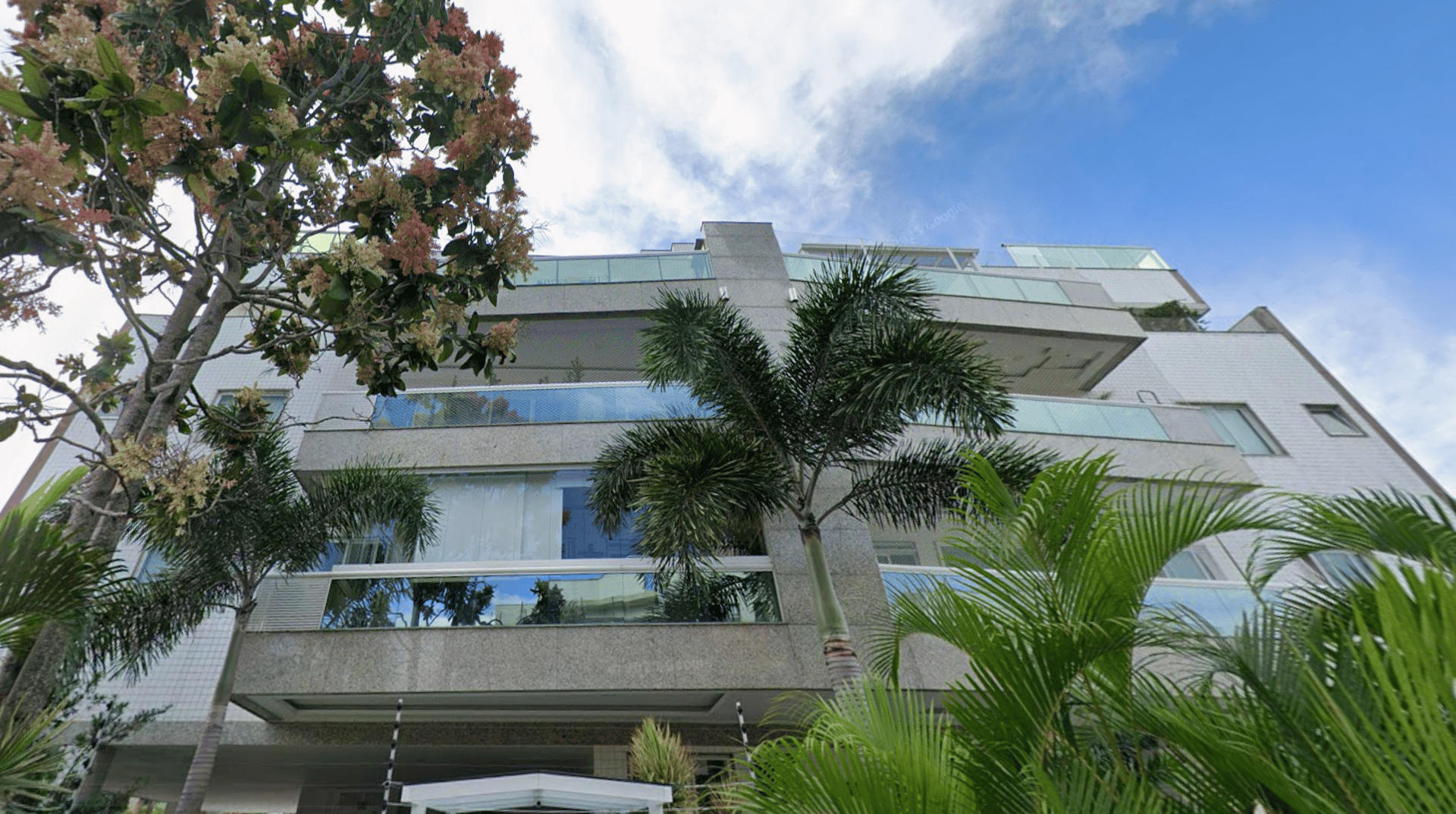 black and brown leather padded tub sofa