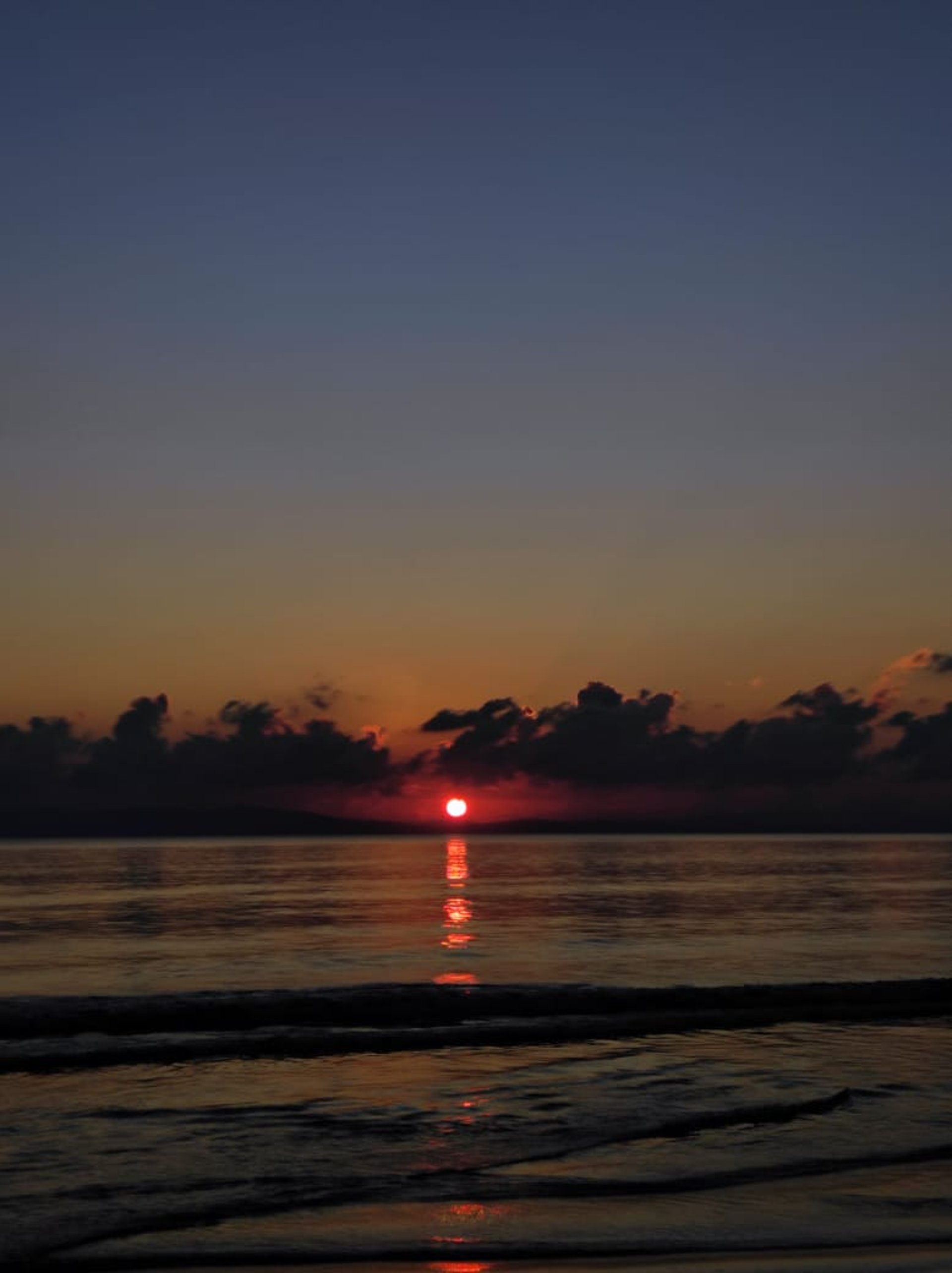 blue and white smoke illustration