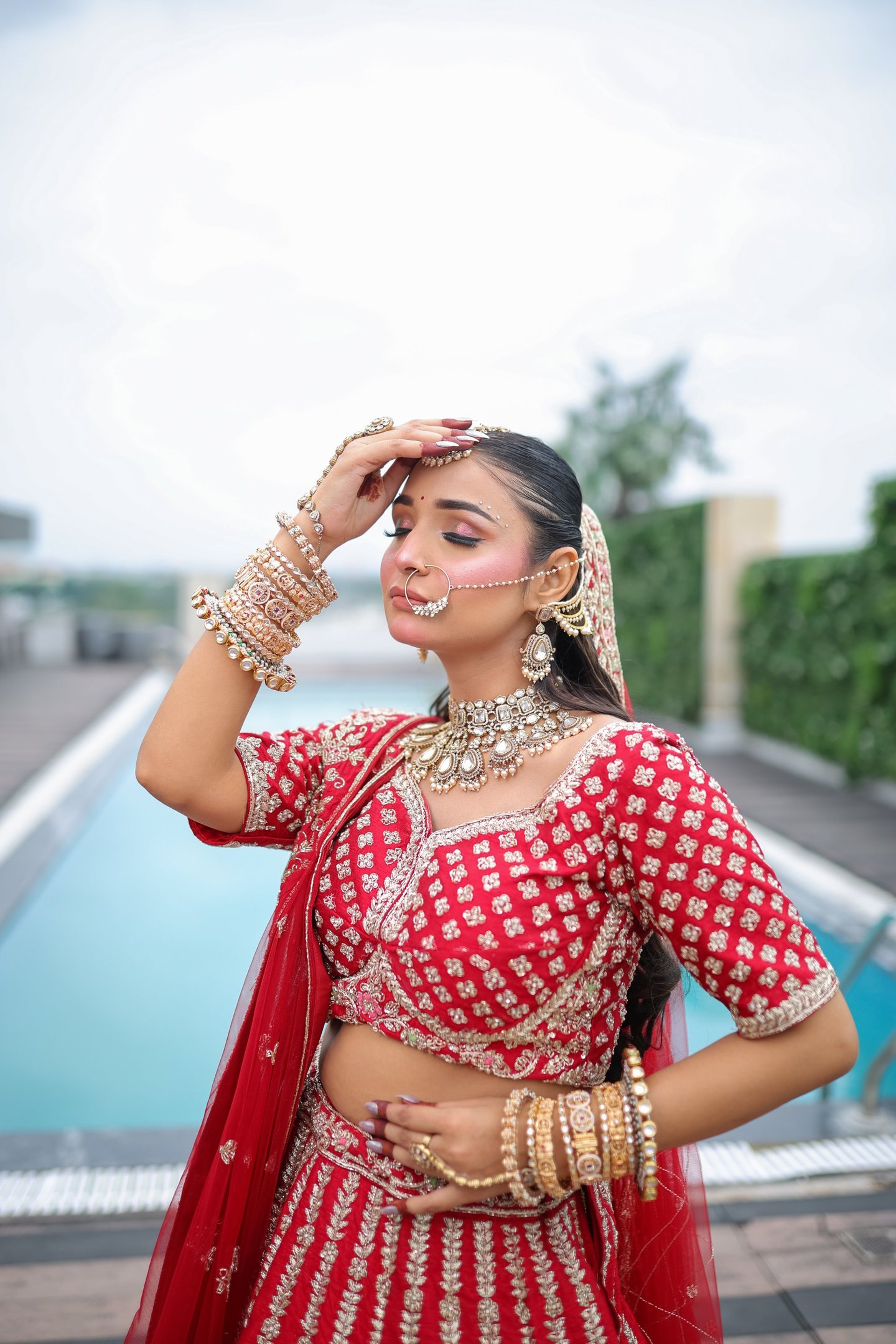 black and white bed linen