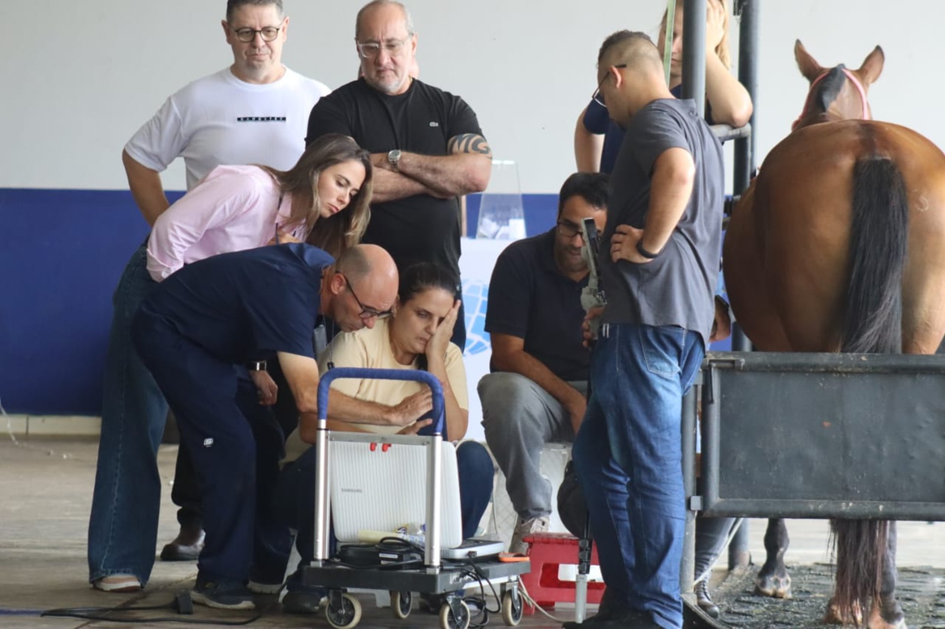 black and brown leather padded tub sofa