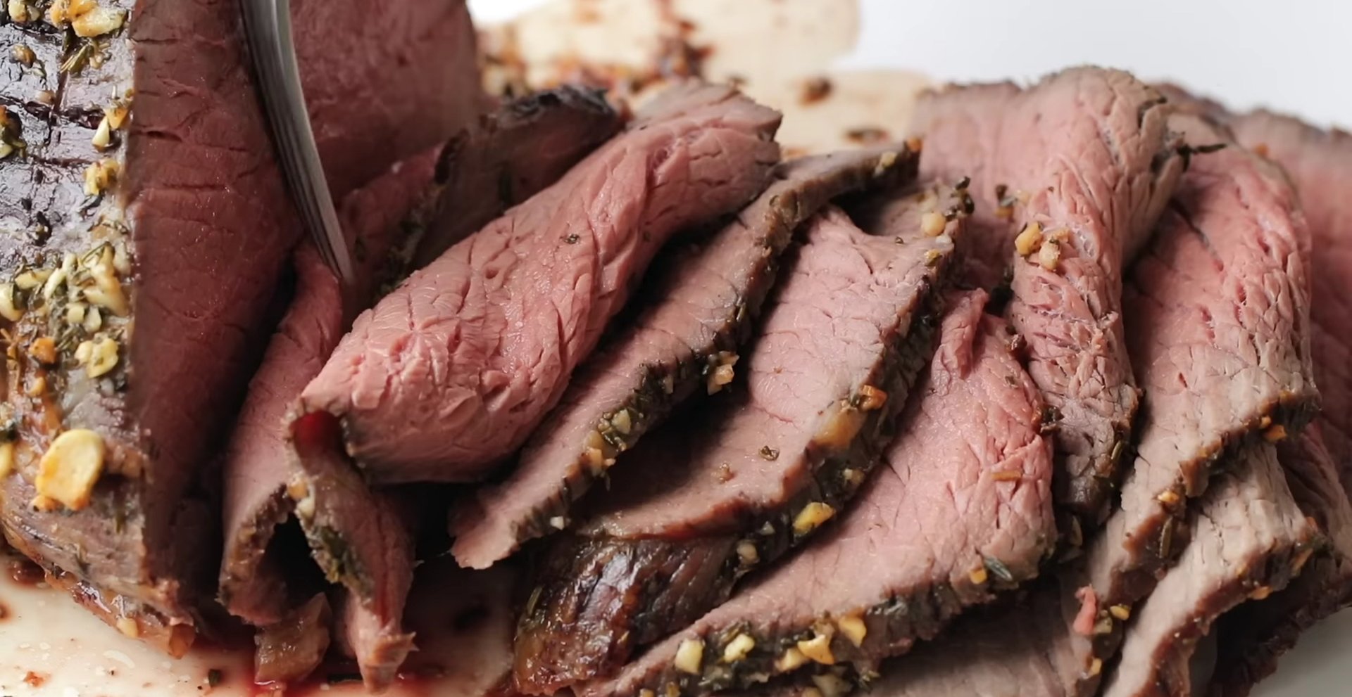 Easy Roast Beef Recipe with Rich Beef Gravy