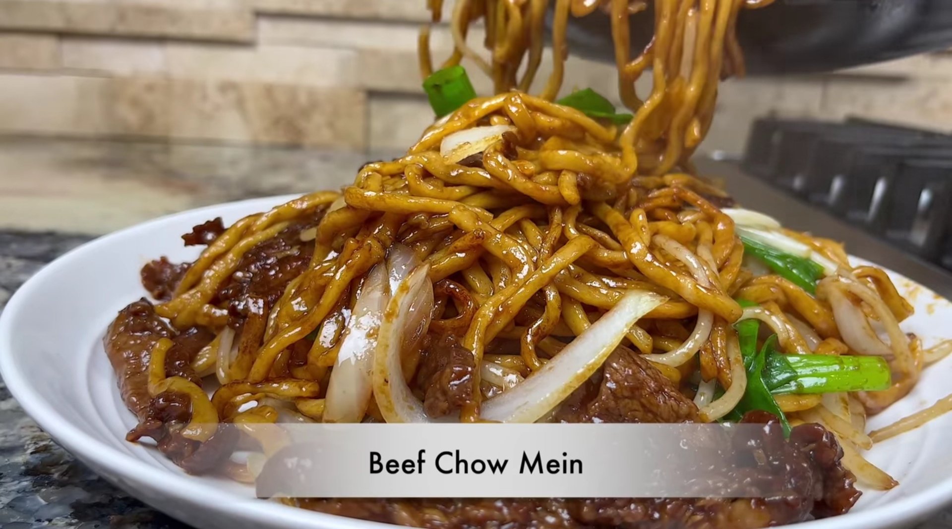 Craving a delicious, restaurant-quality Beef Chow Mein at home? This easy stir-fry recipe features tender beef, chewy noodles