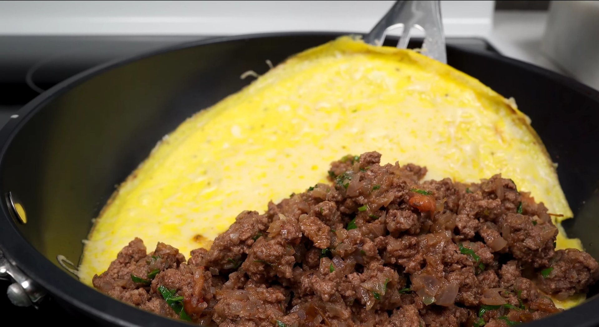 Delicious Minced Meat and Egg Breakfast Recipe