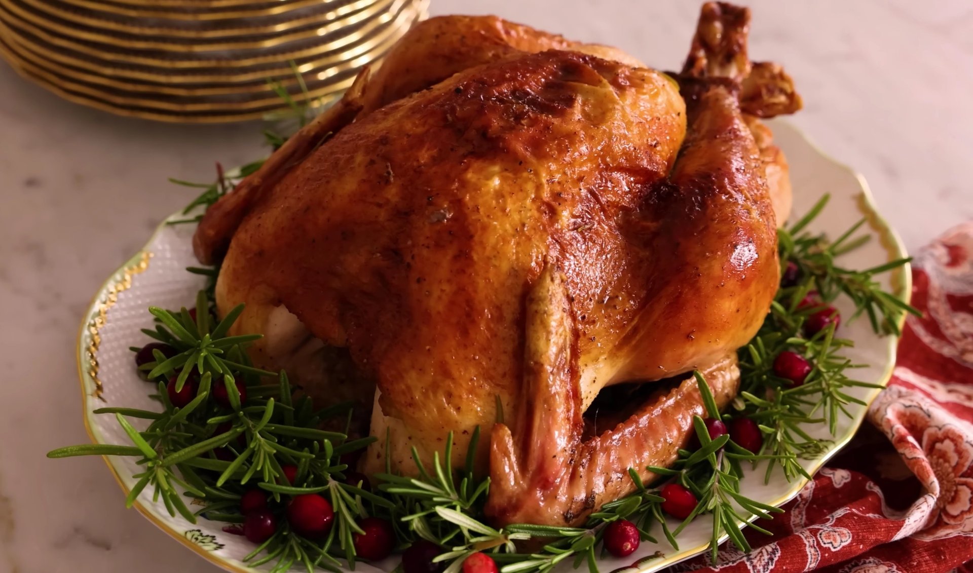 How to Cook the Perfect Turkey: Tips & Tricks