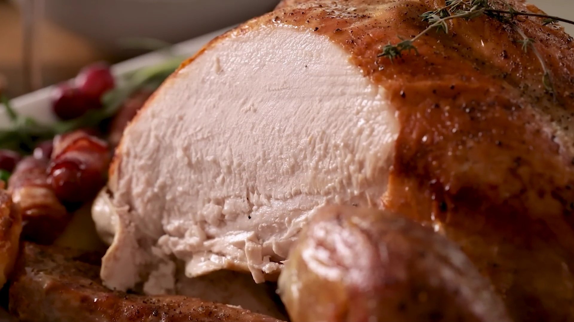 Easy Roast Turkey Recipe – No Brining, No Basting, No Stuffing