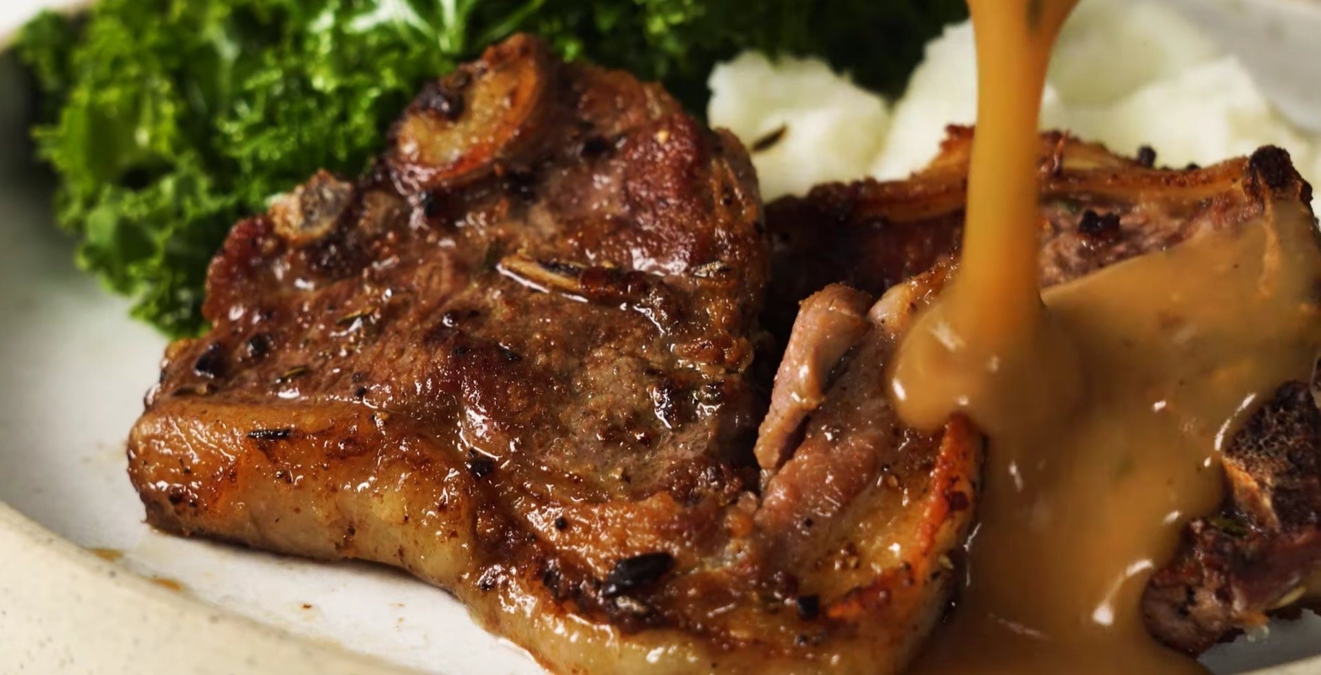 Perfectly Seared Lamb Chops with Rosemary Gravy