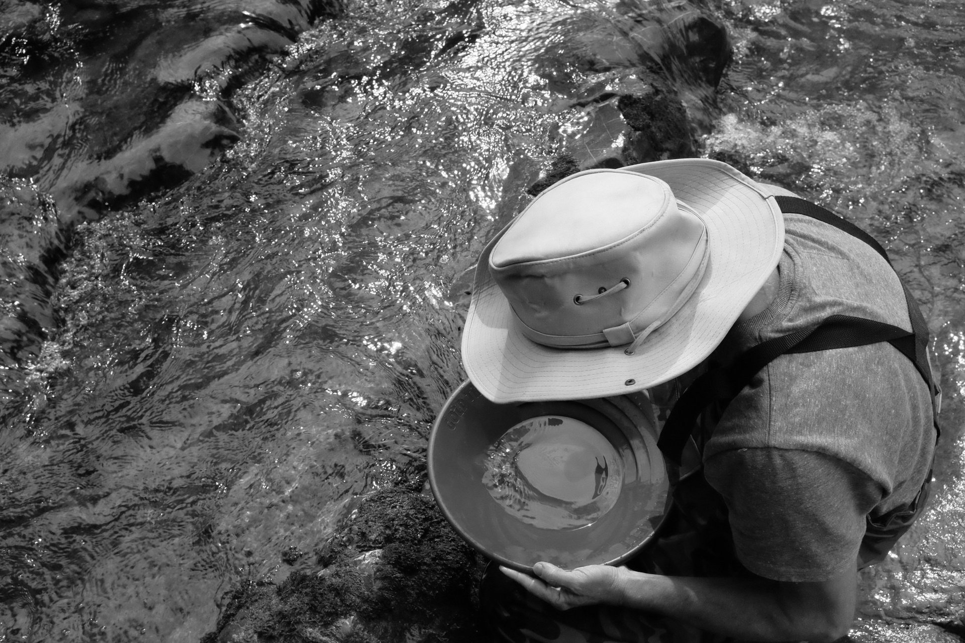 mountain range under blue sky