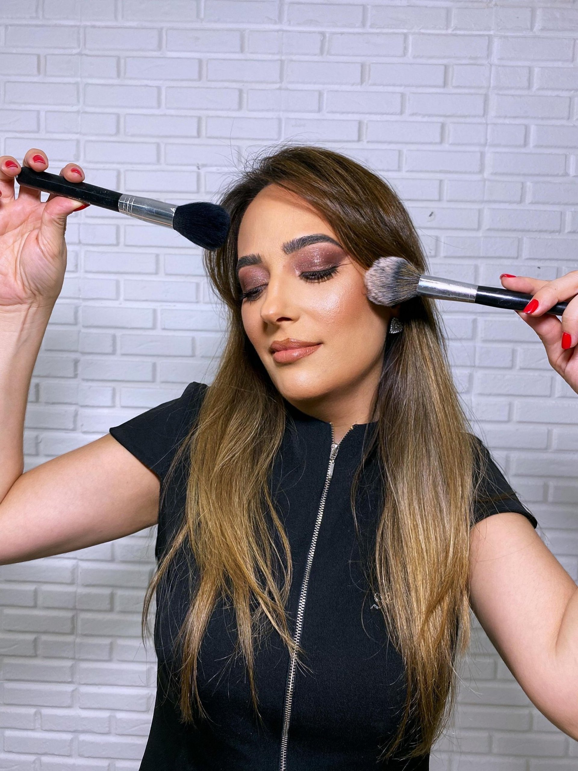 persons eye in close up photography