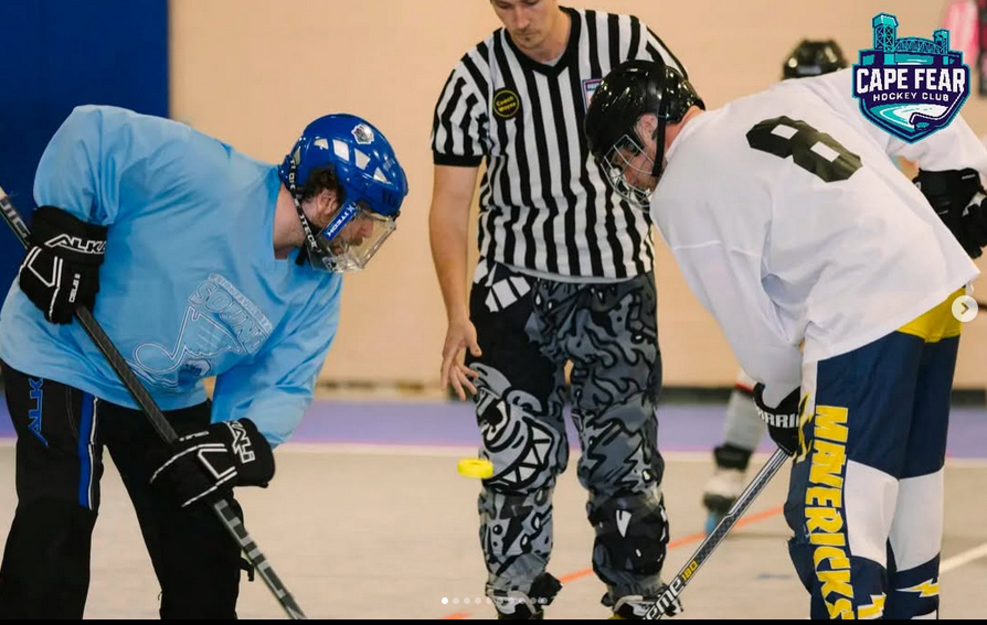 gray computer monitor