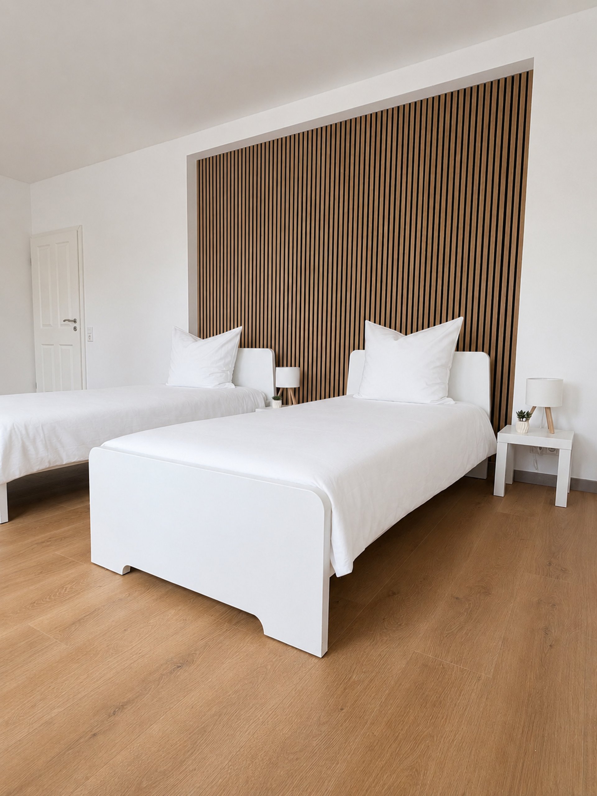 black and white bed linen