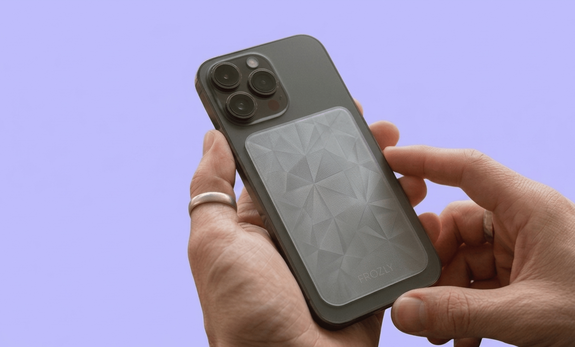 FROZLY iPhone Cooling Sheet