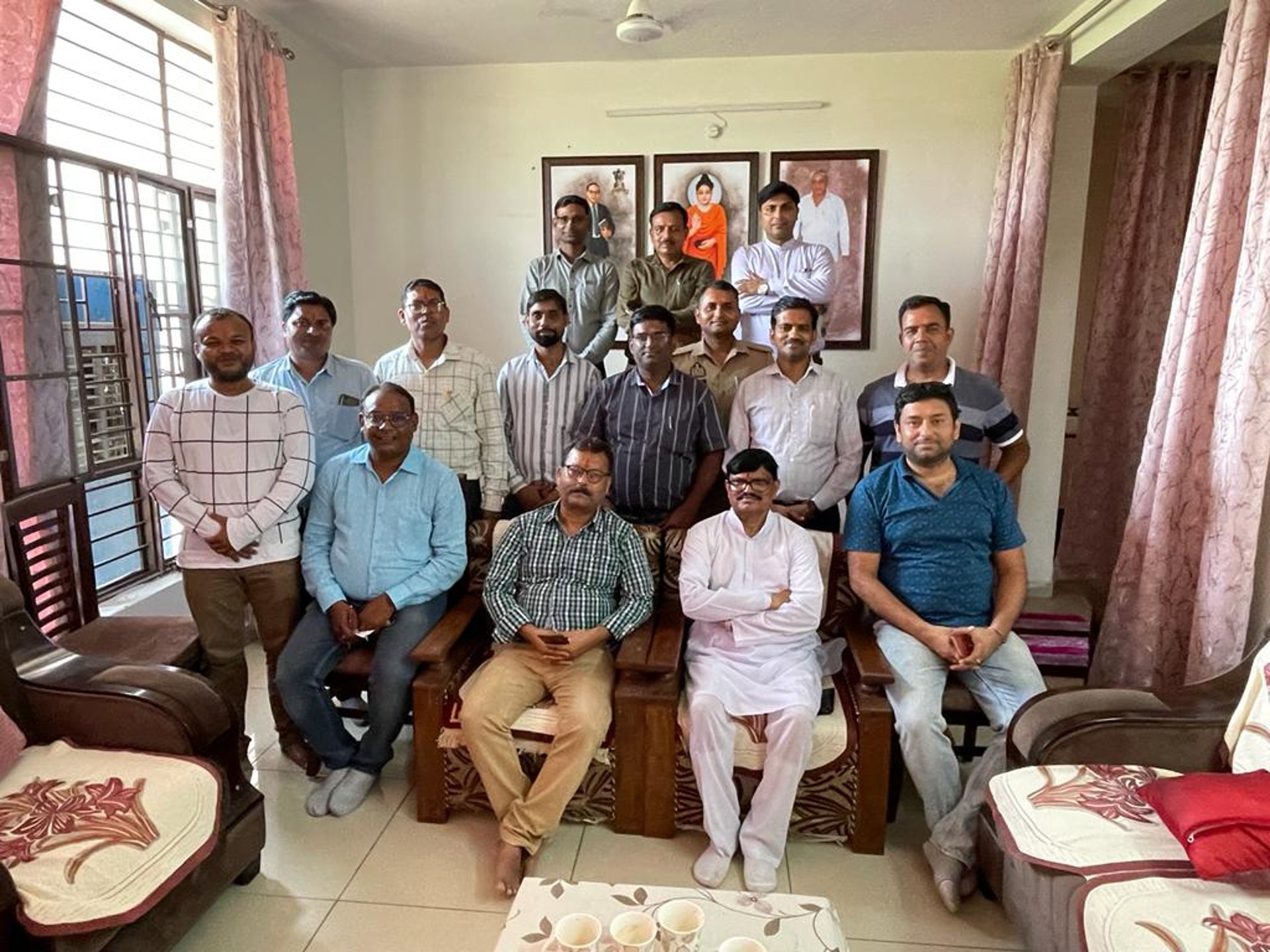 black and white bed linen