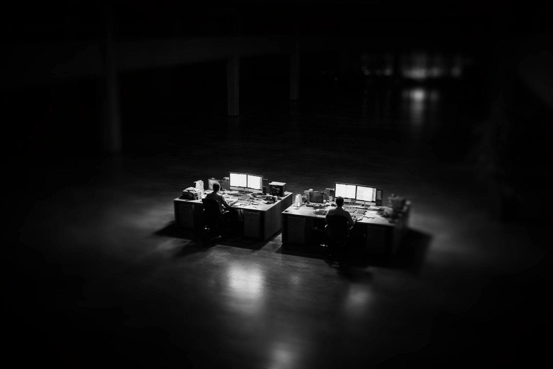 a black and white photo of a curved object