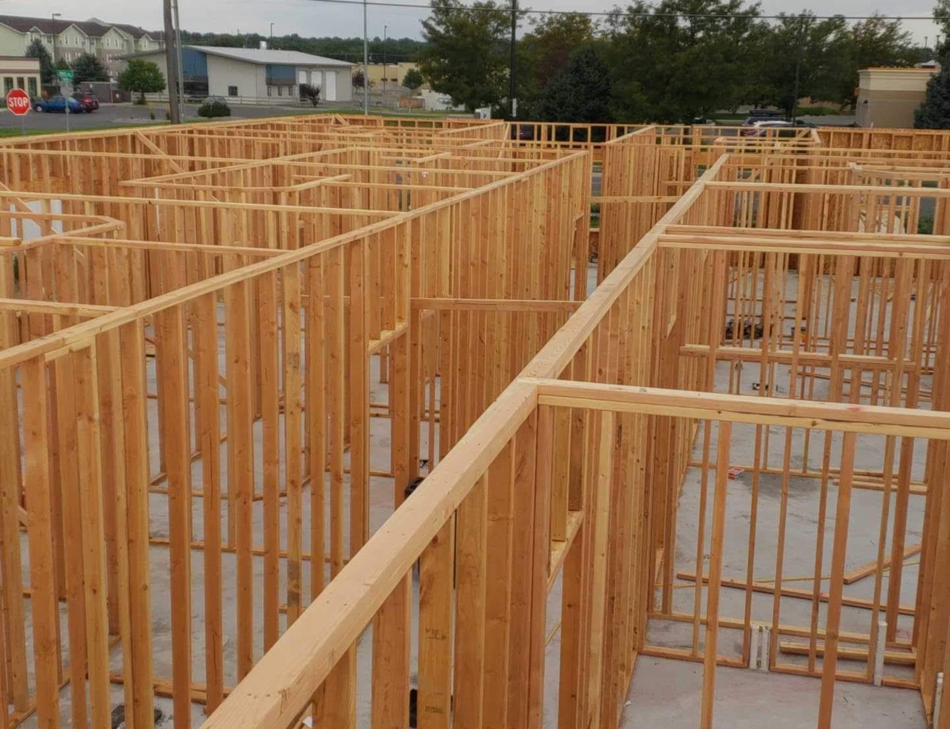 black and white bed linen