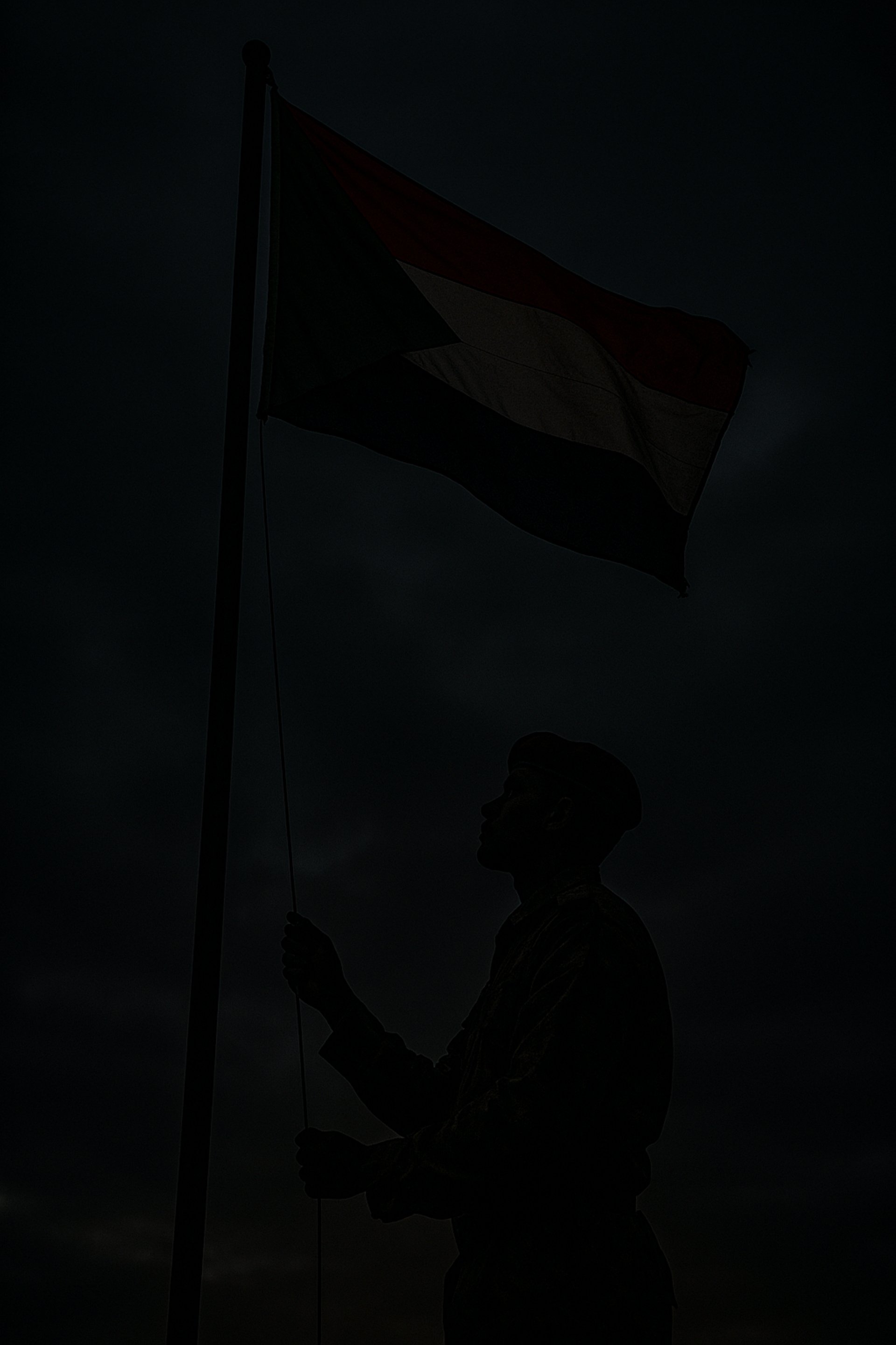 black and white bed linen