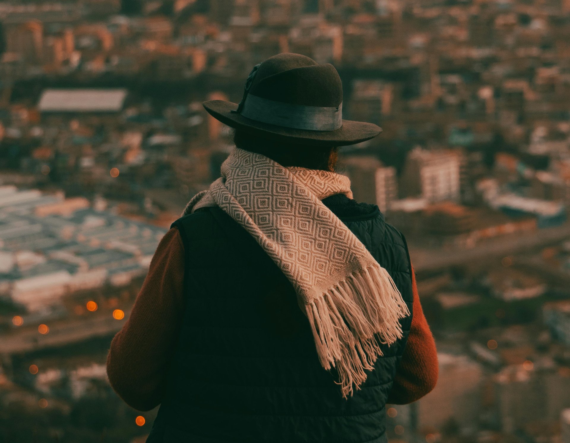 black and white bed linen