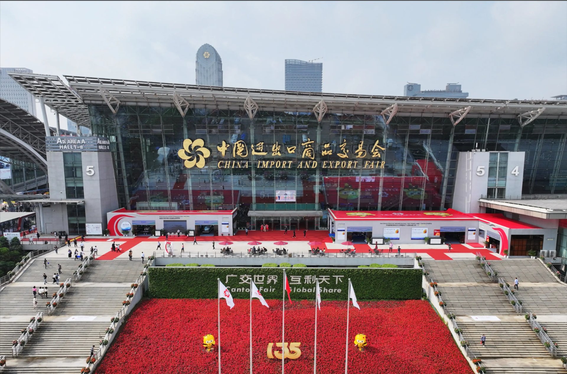 gray computer monitor