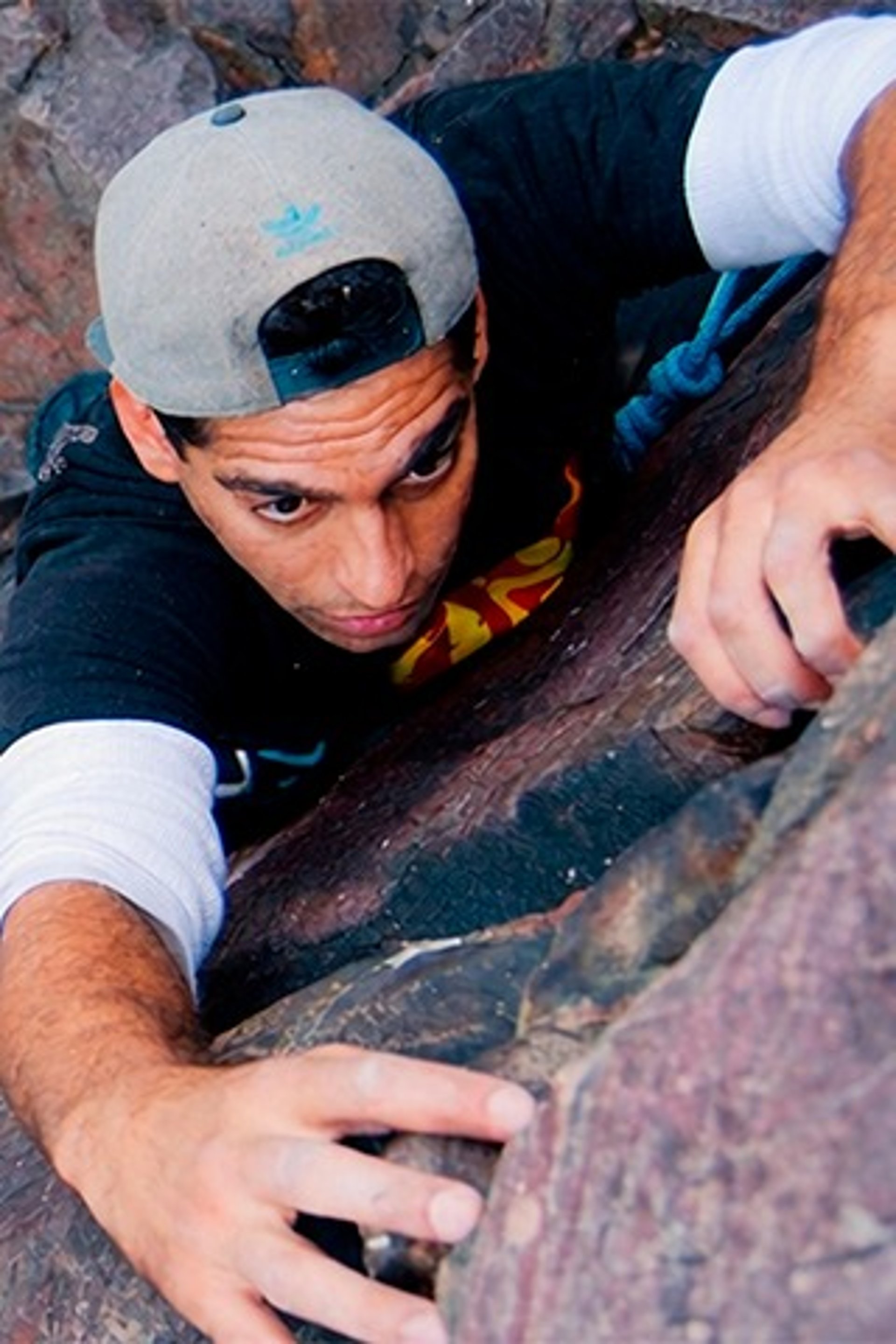 black and white bed linen