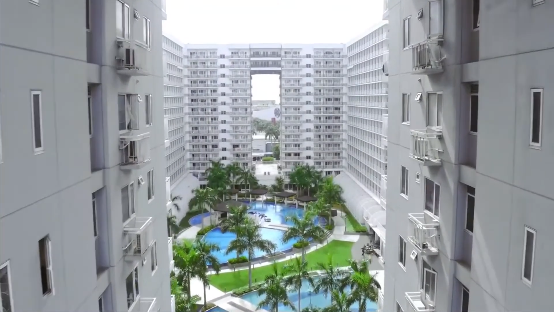 birds eye view of building