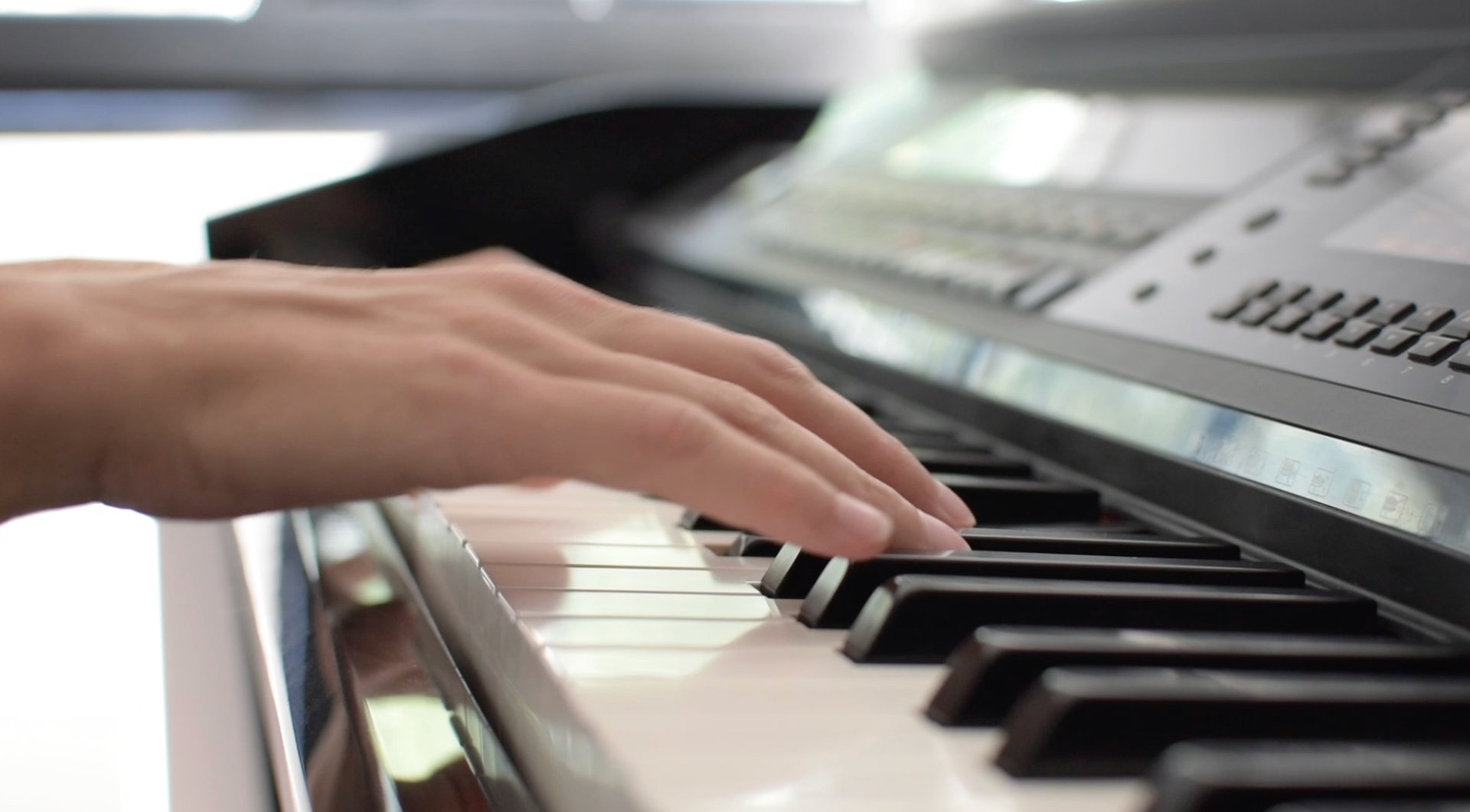 black and white bed linen