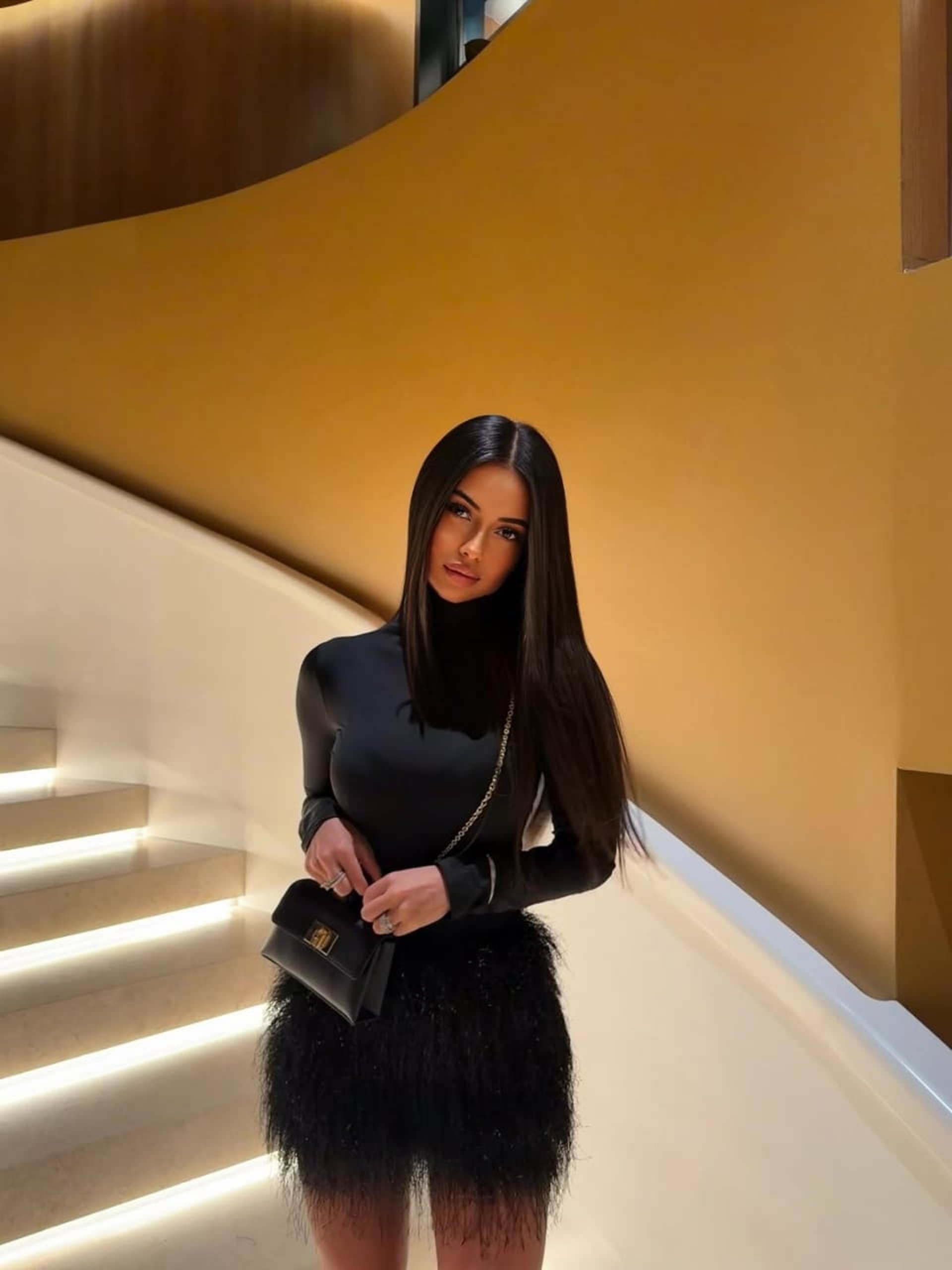 black and white bed linen