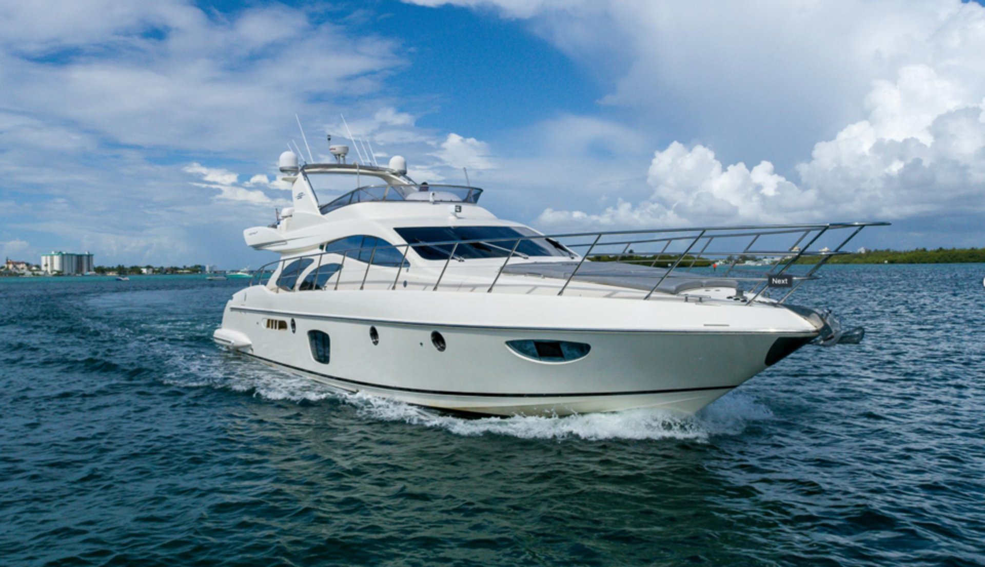luxury yacht rental Miami Azimut 65