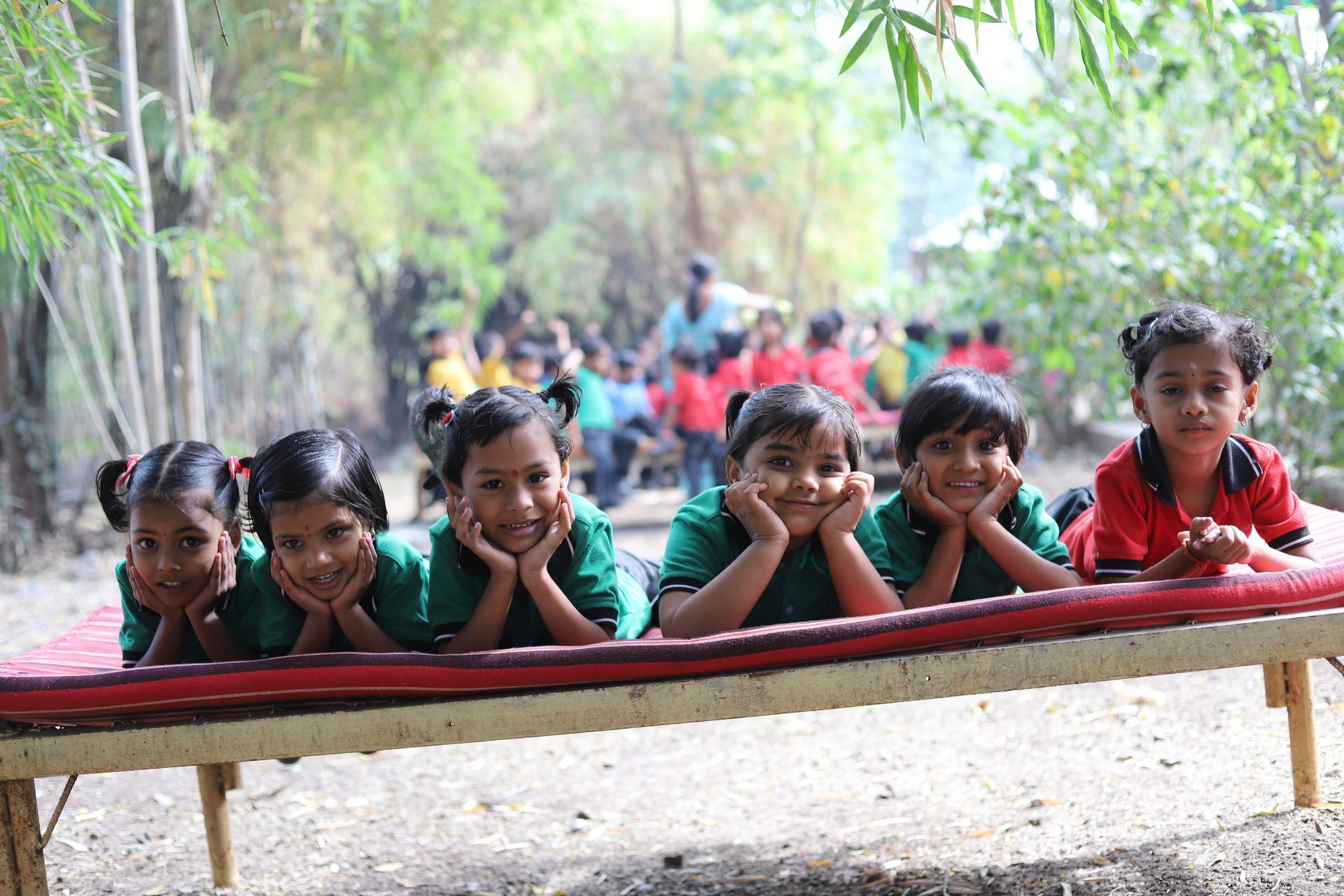 black and white bed linen