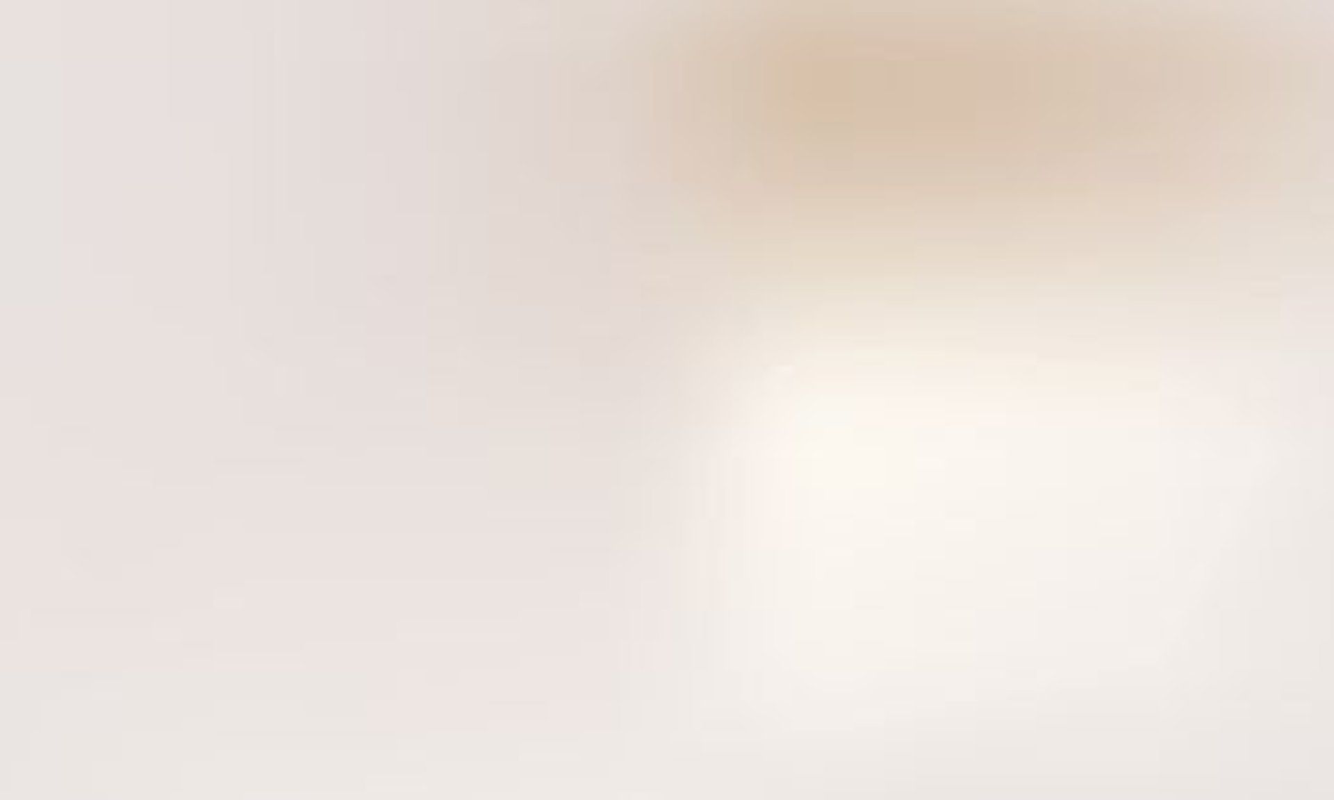 gray computer monitor