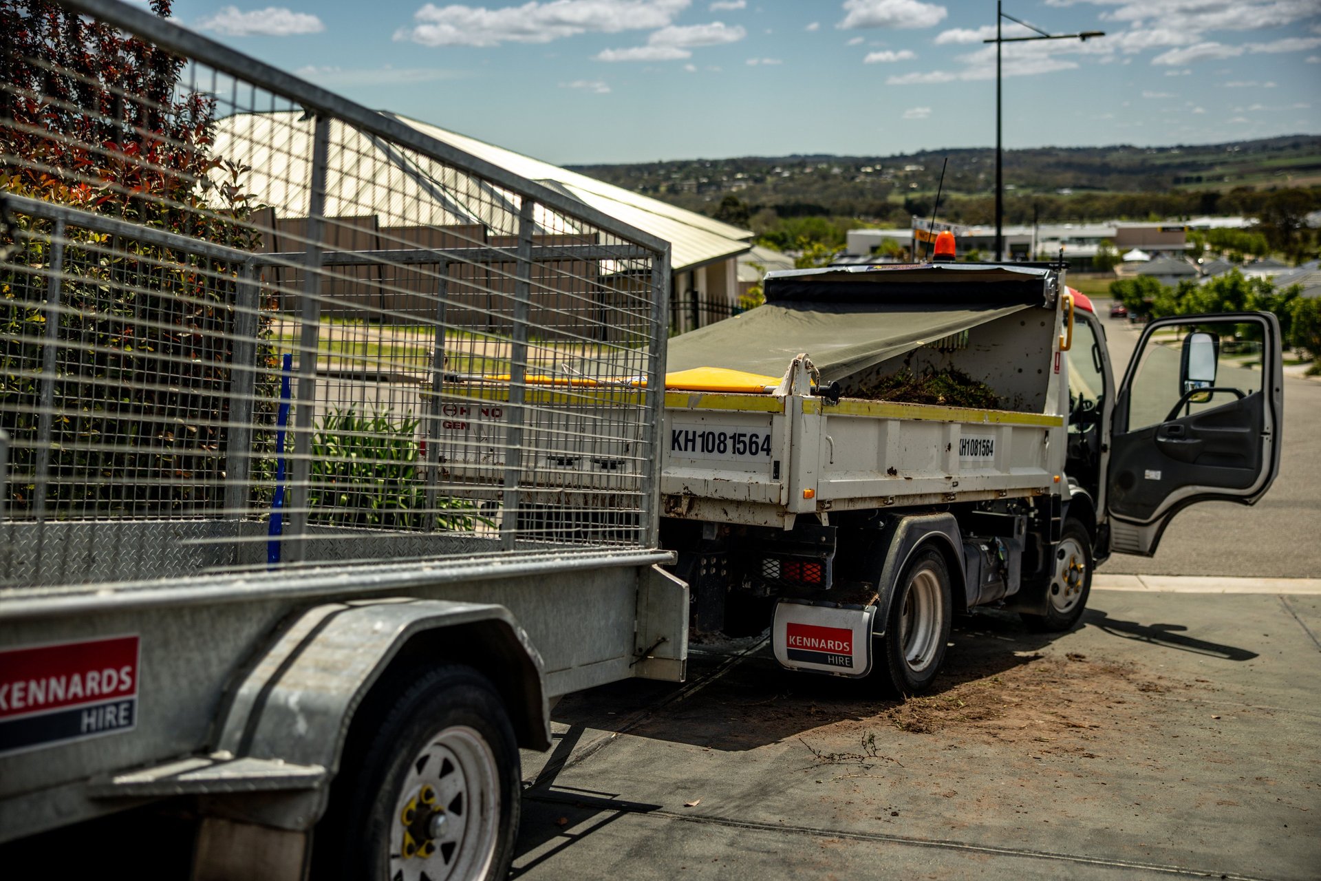 black and white bed linen