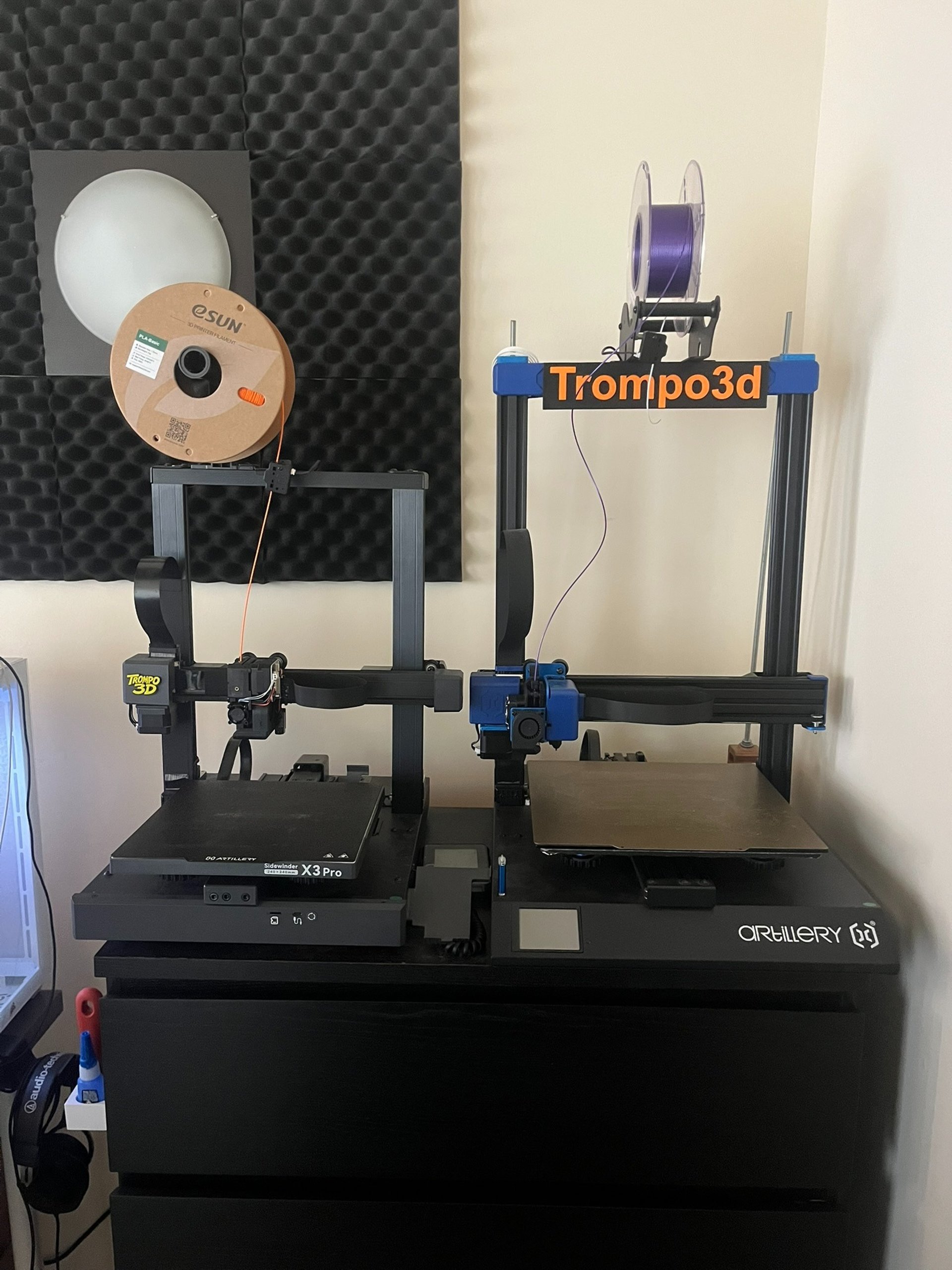 person wearing grey knit sweater