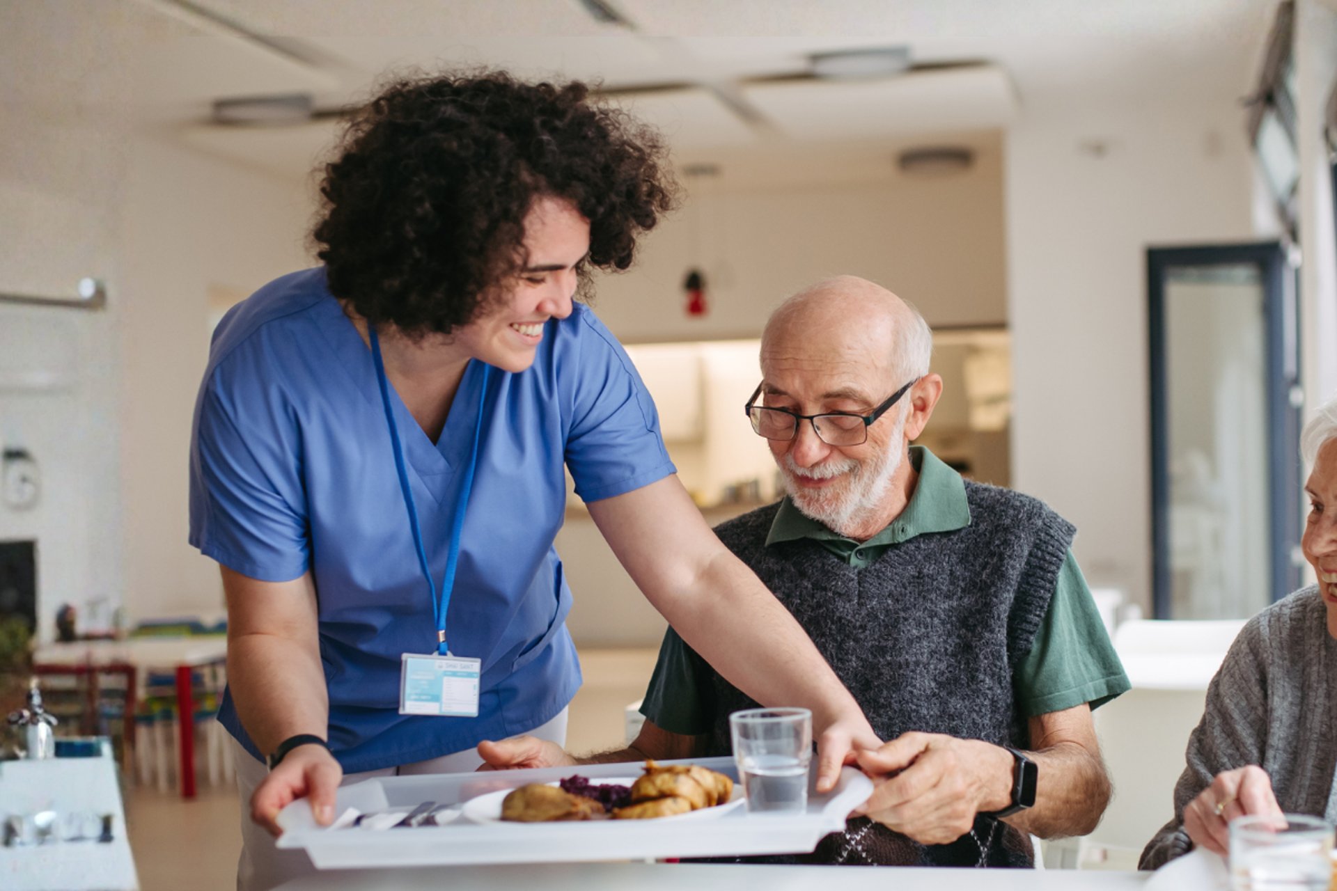 black and white bed linen