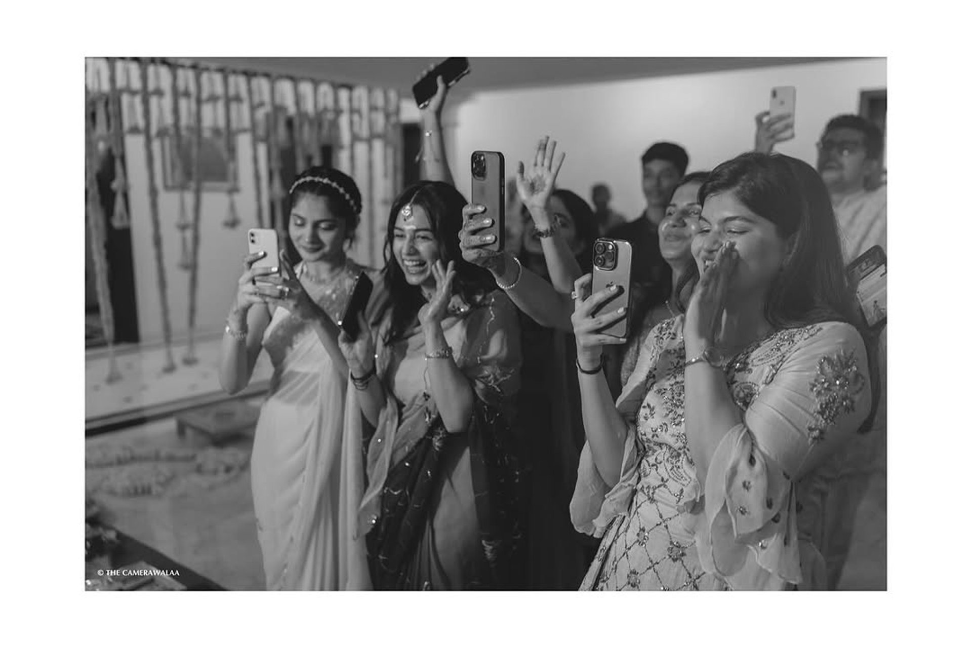 black and white bed linen