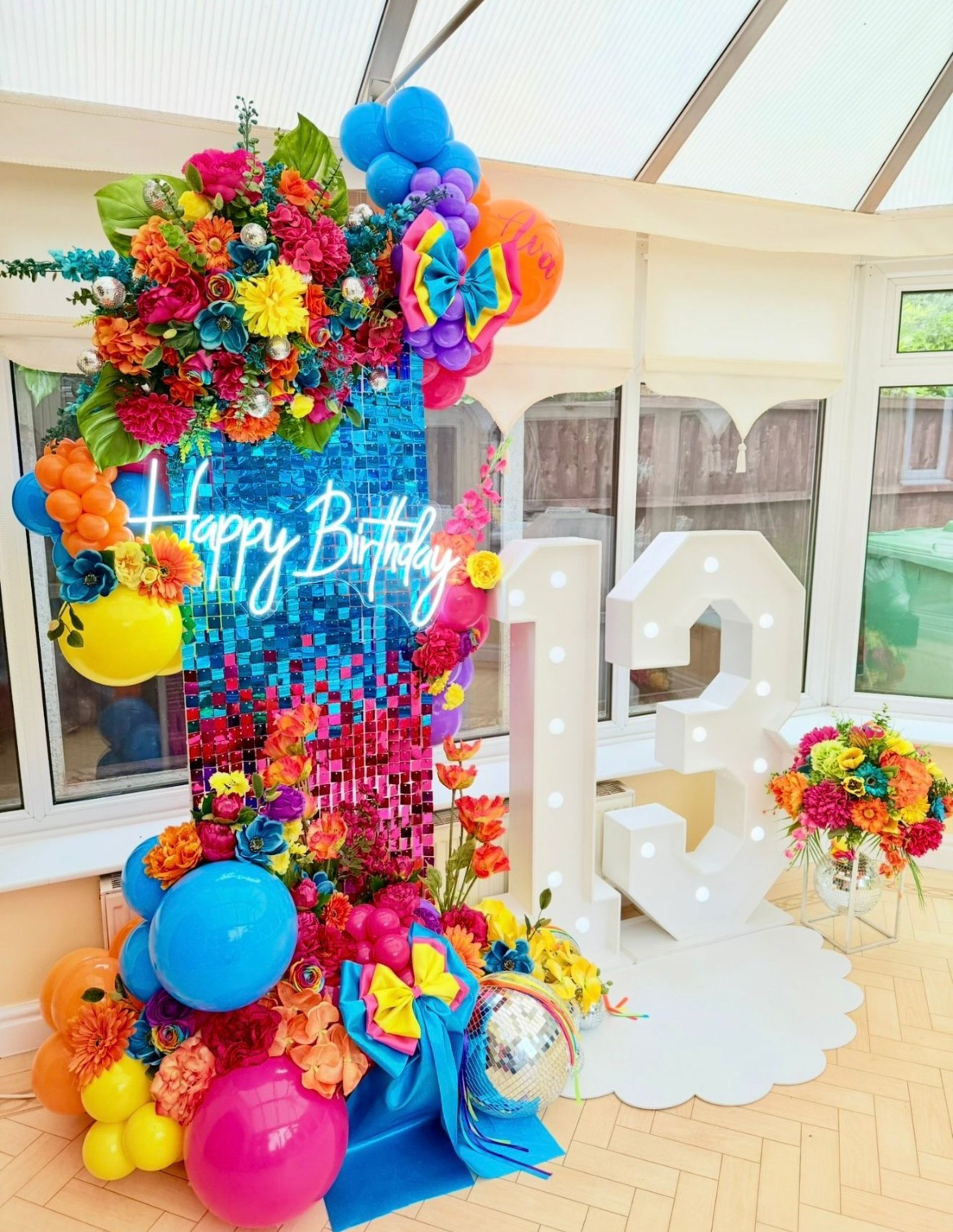 black and brown leather padded tub sofa