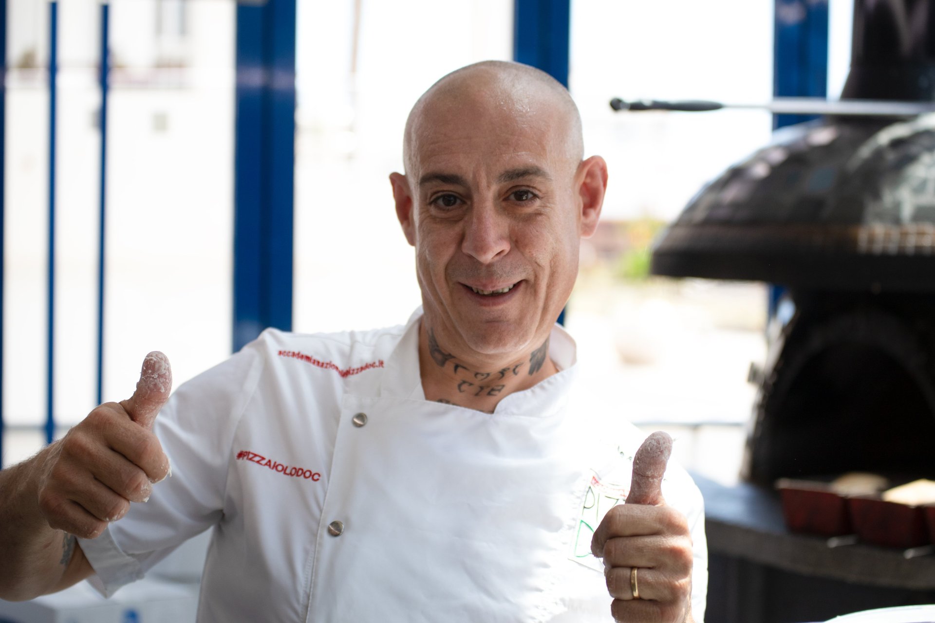 black and white bed linen