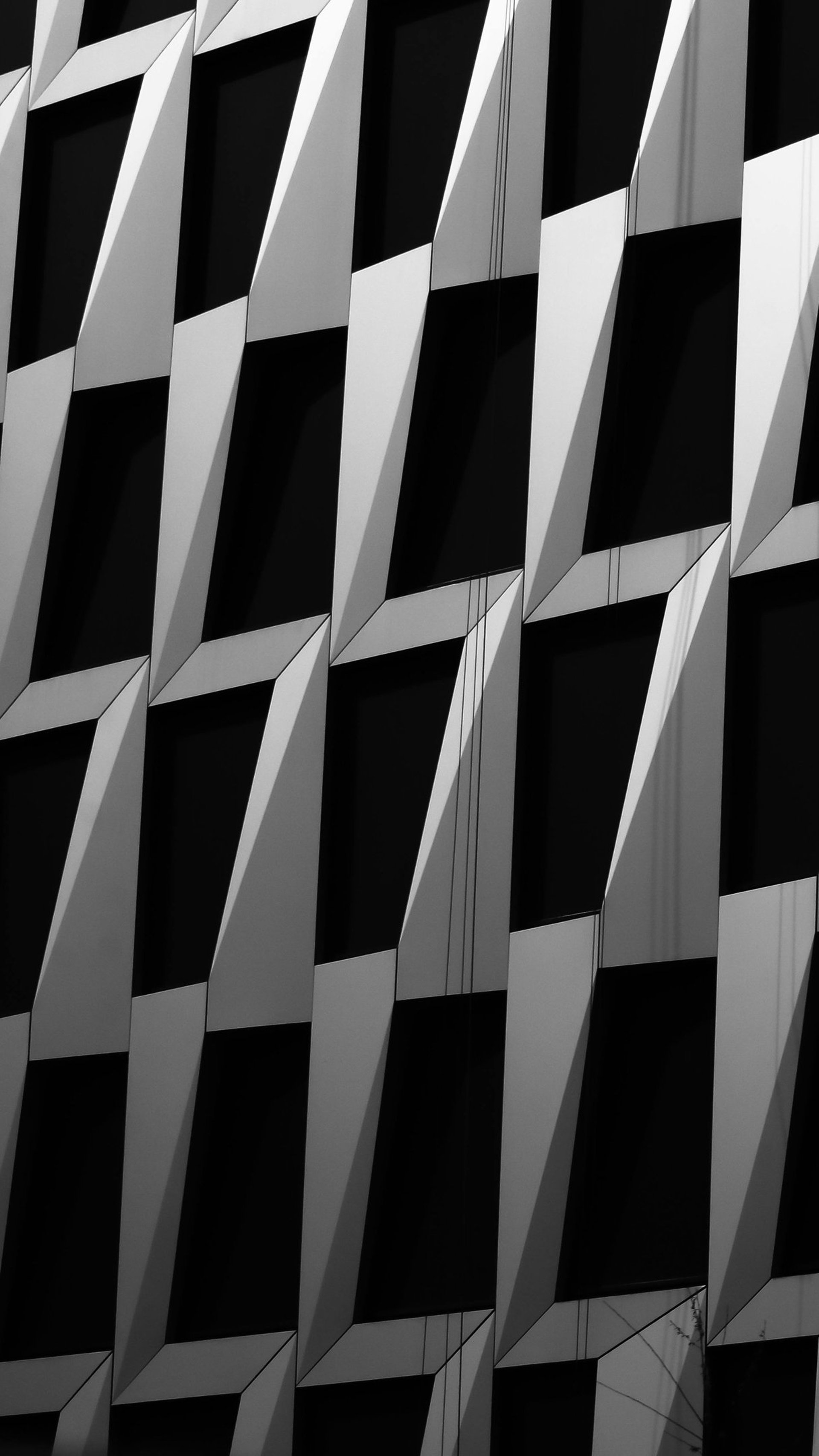 black and white bed linen