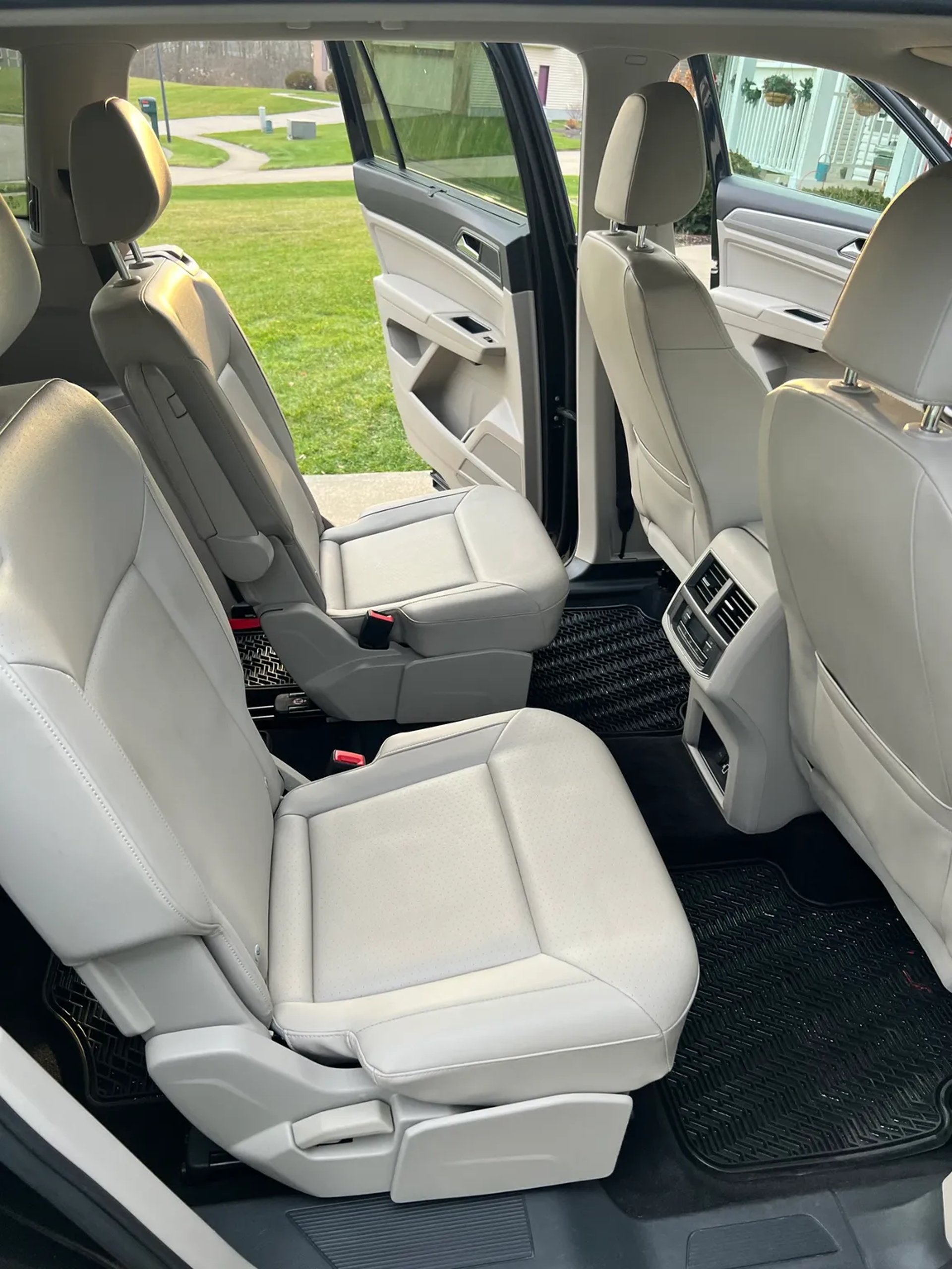 Interior Car detailing stow Ohio