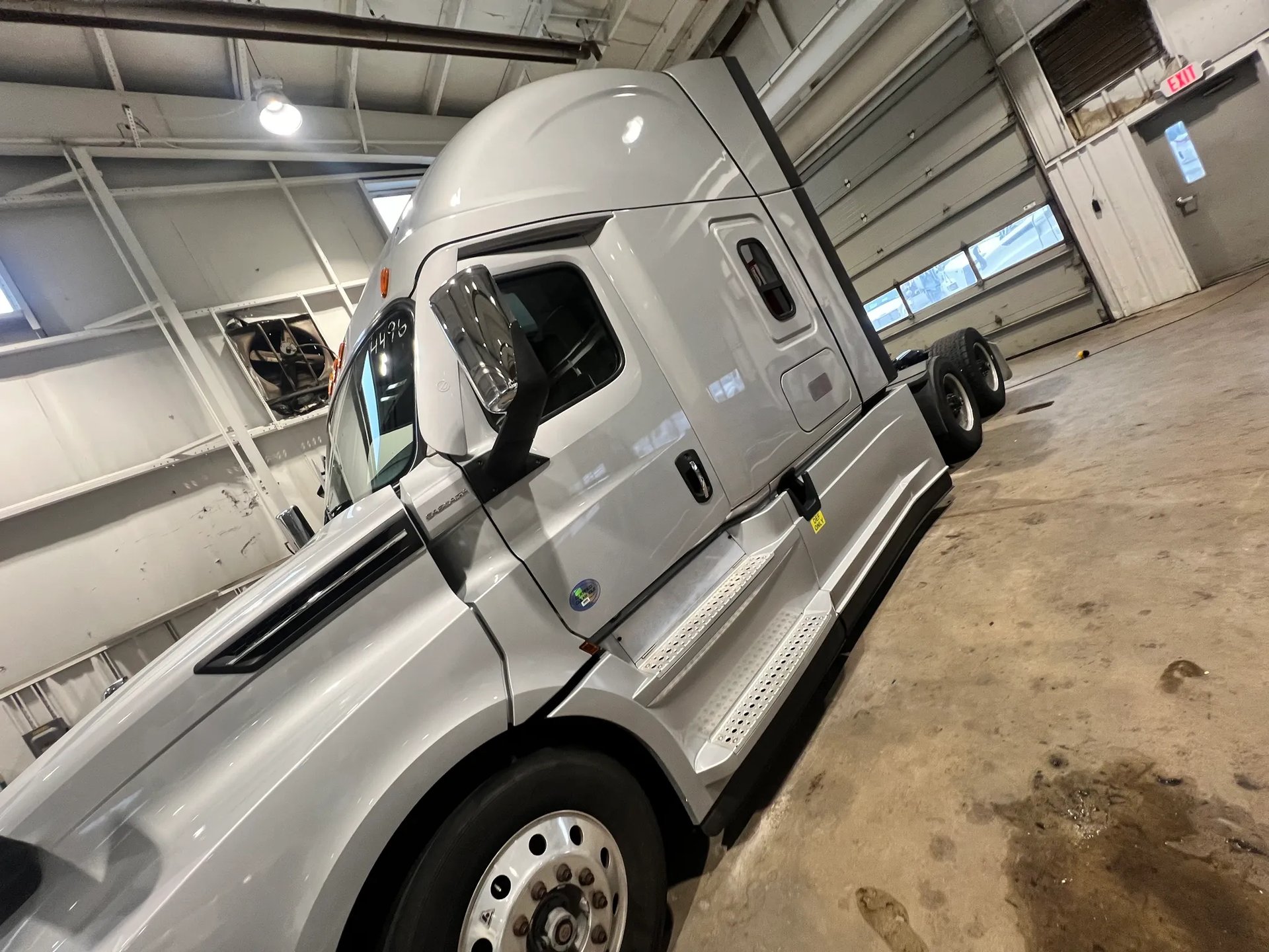 Semi truck detailing akron ohio