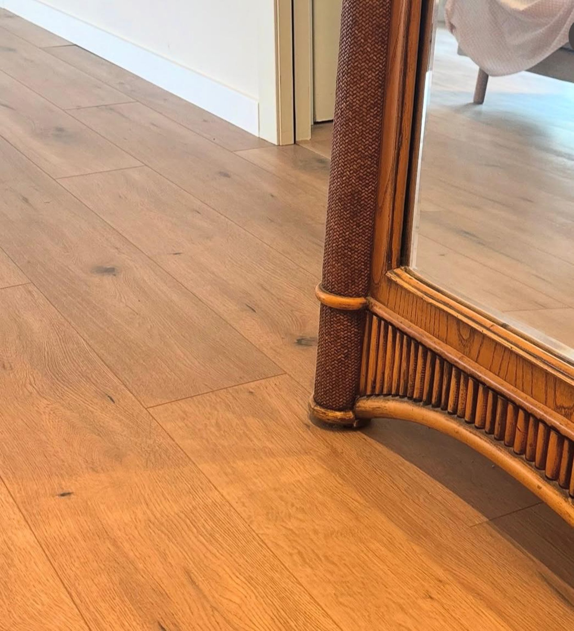 black and white bed linen