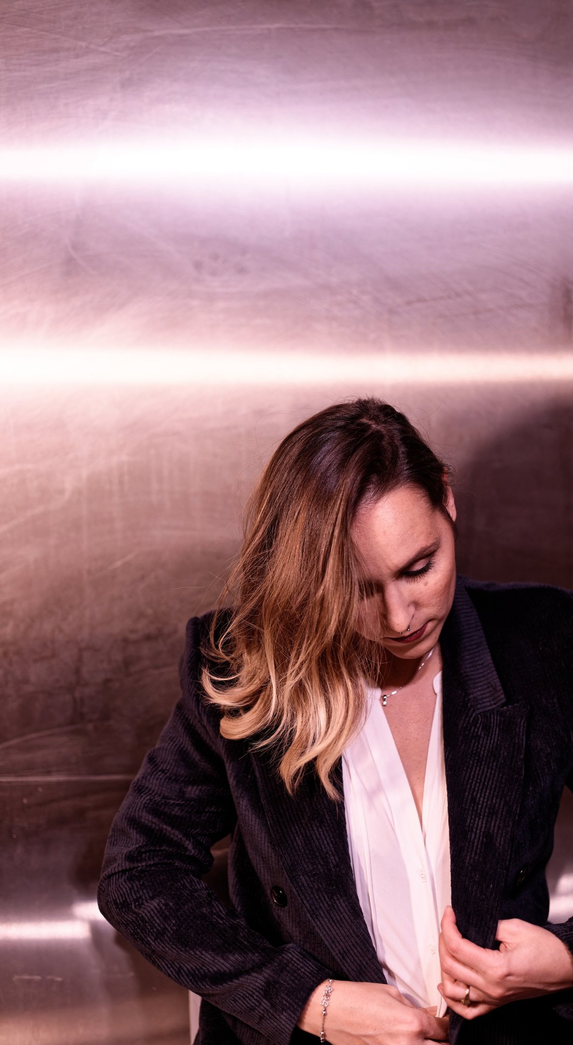 black and white bed linen