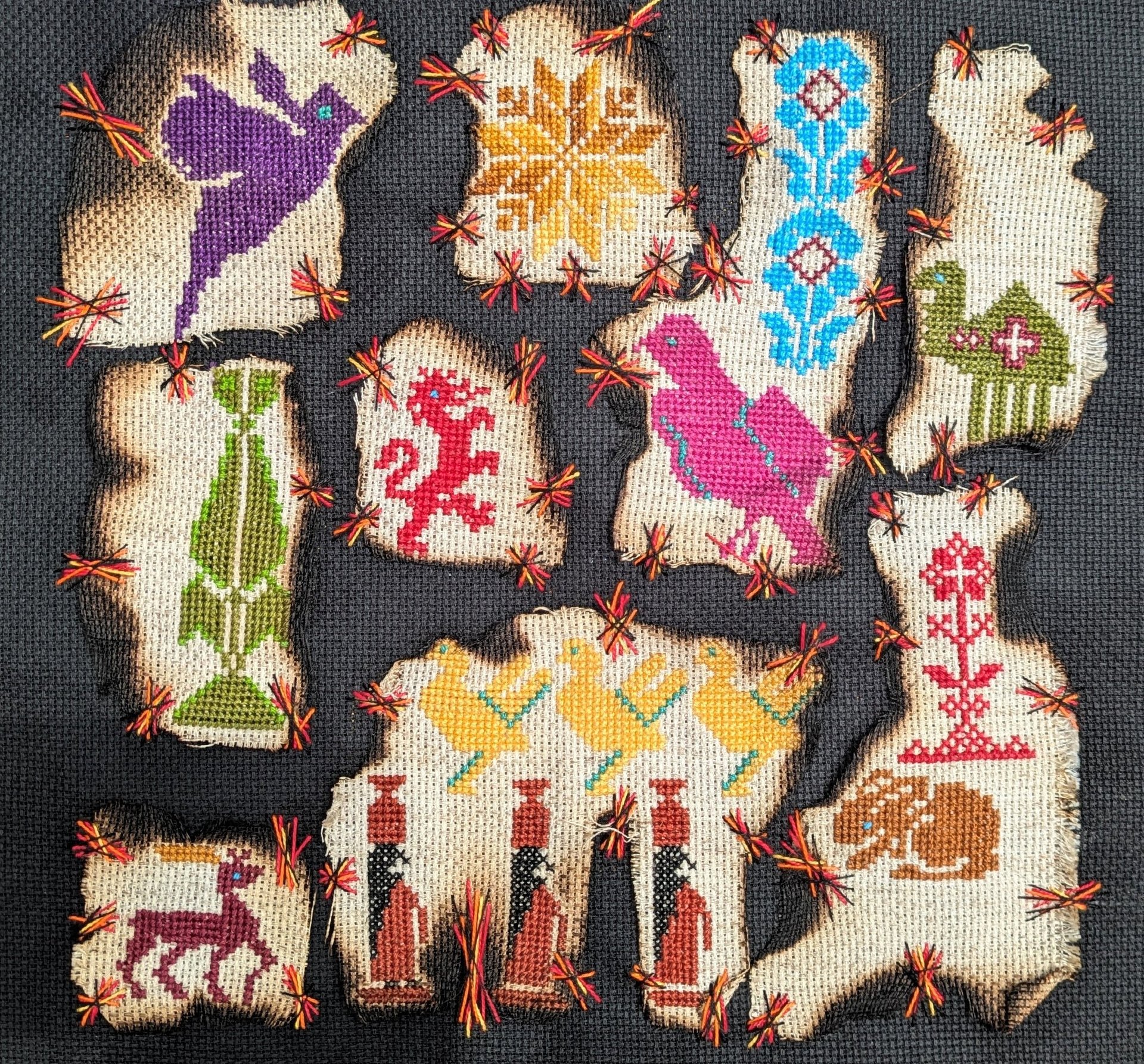 black and white bed linen