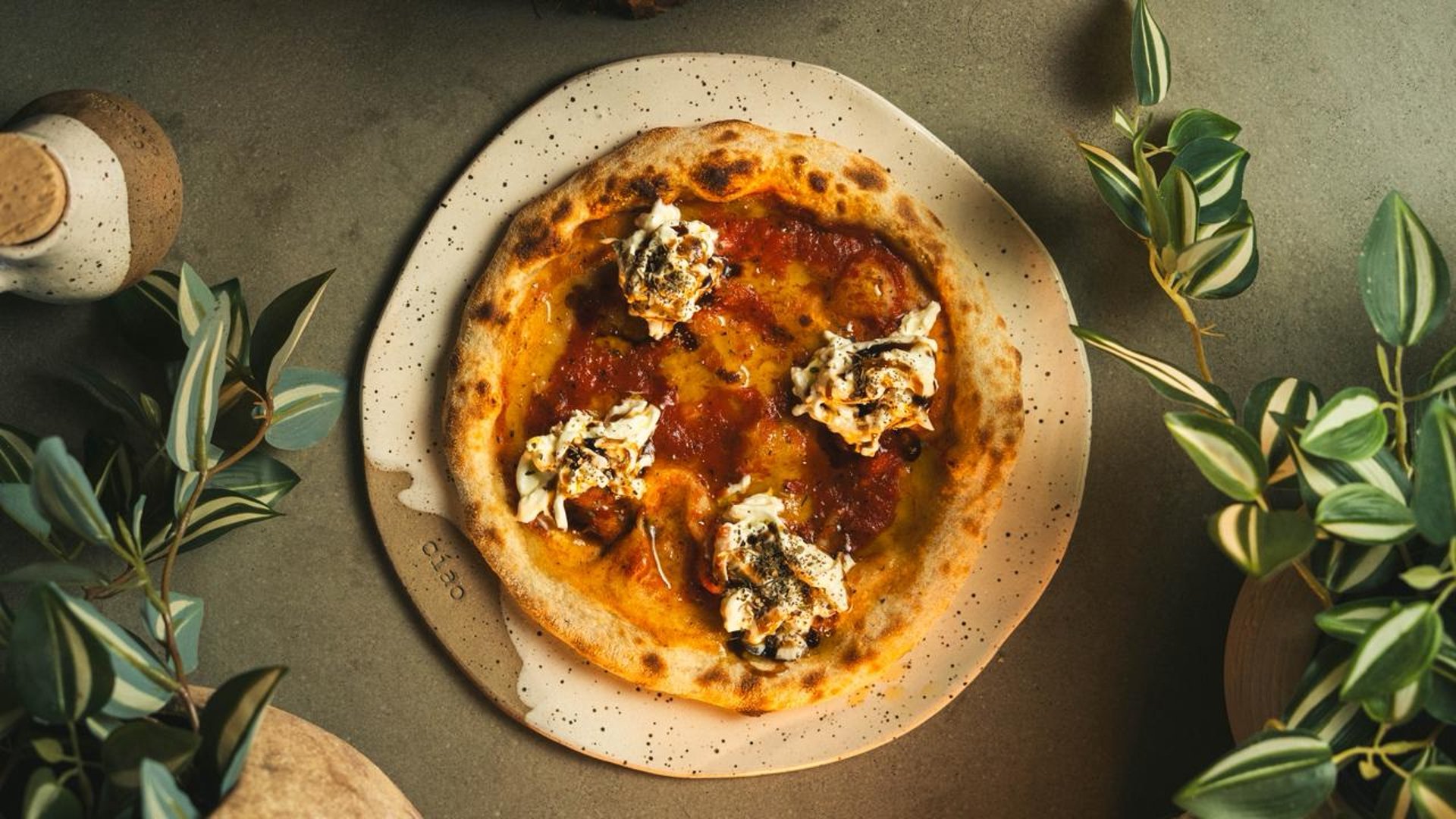 black and white bed linen