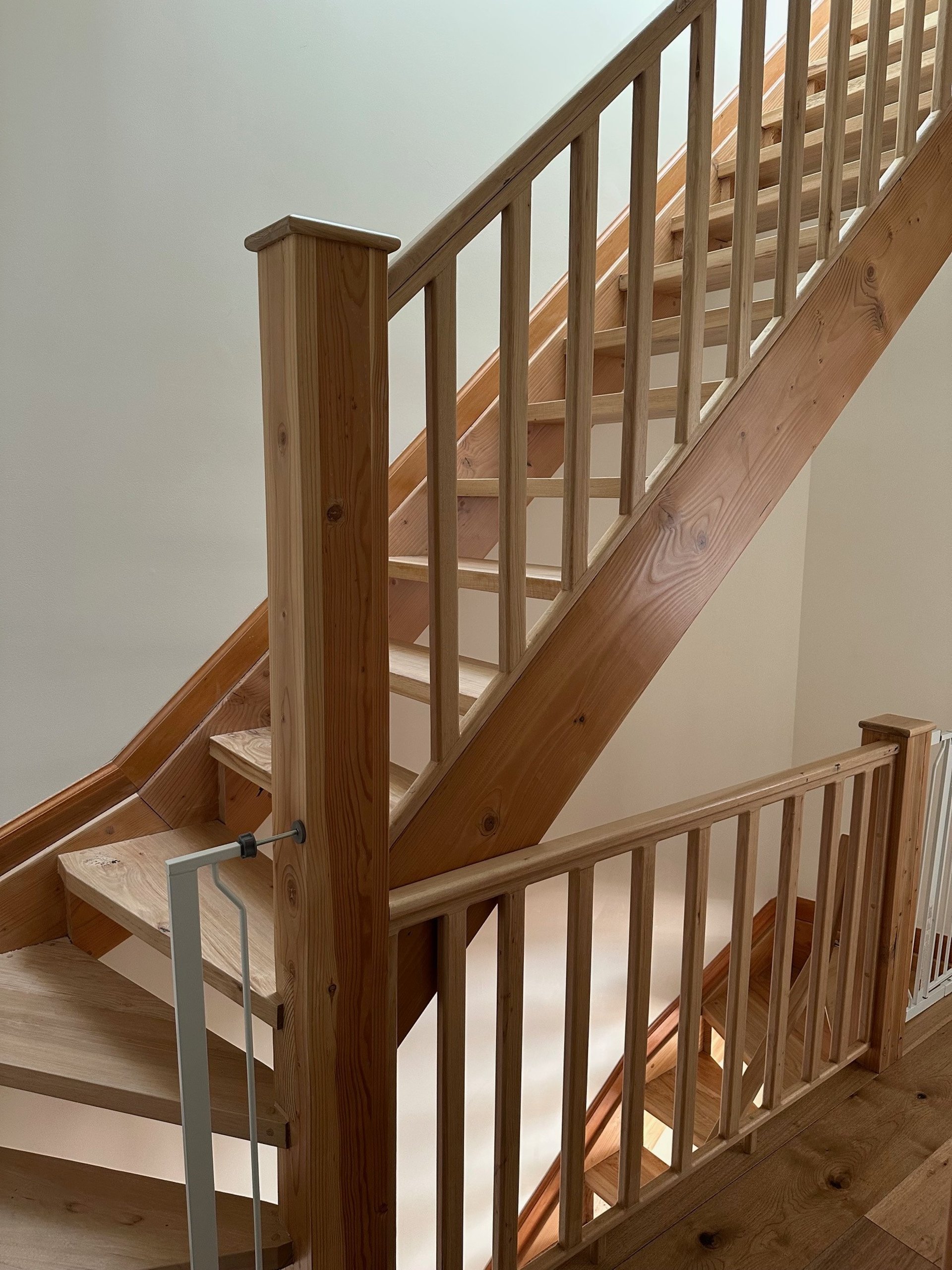 black and white bed linen