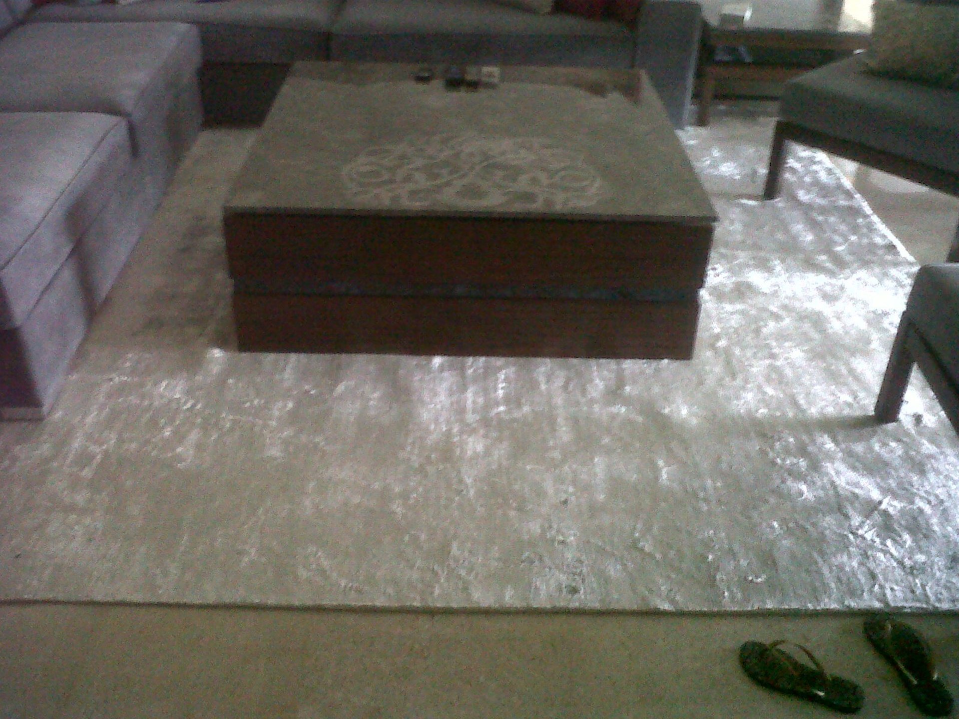 black and white bed linen