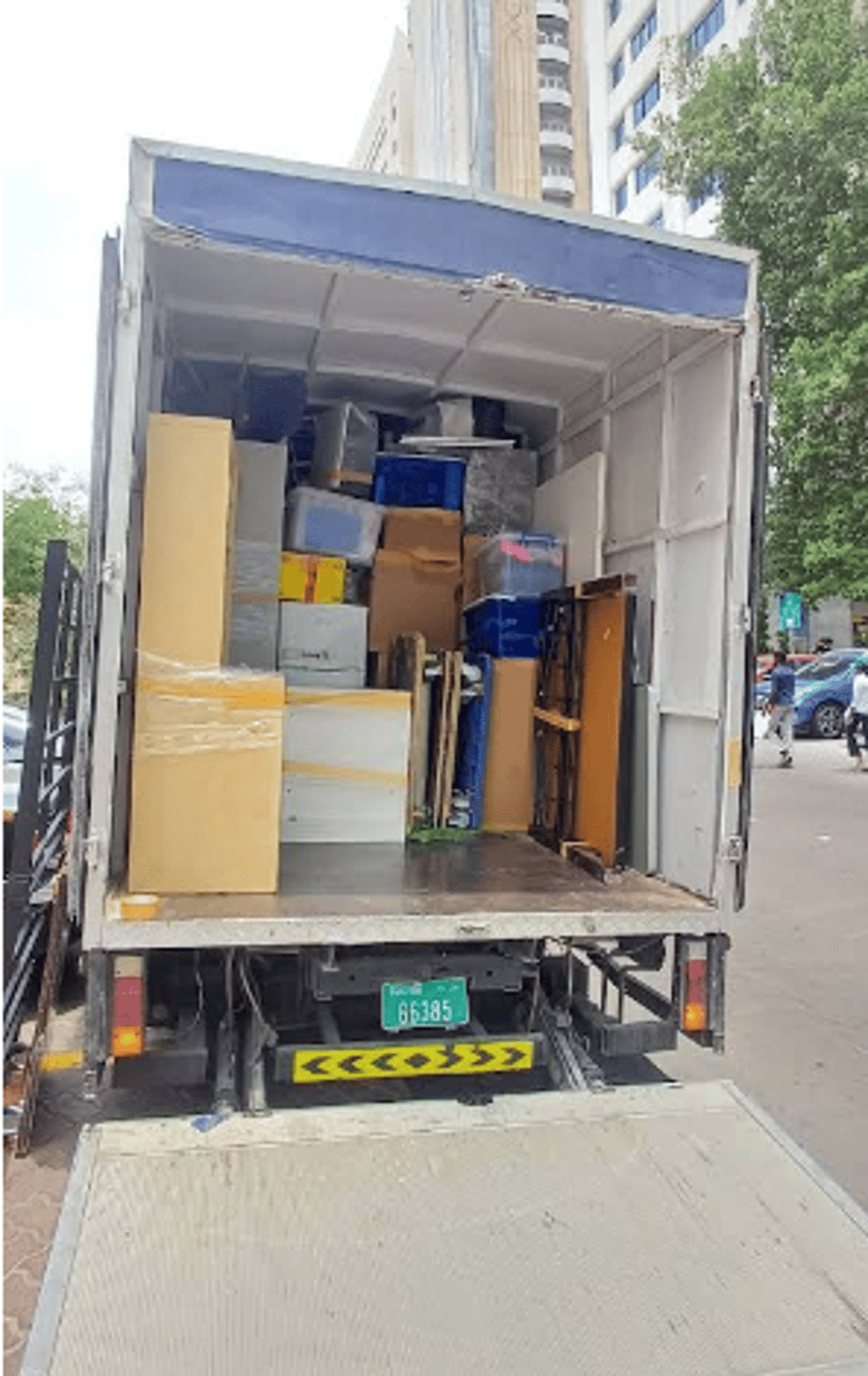 black and brown leather padded tub sofa